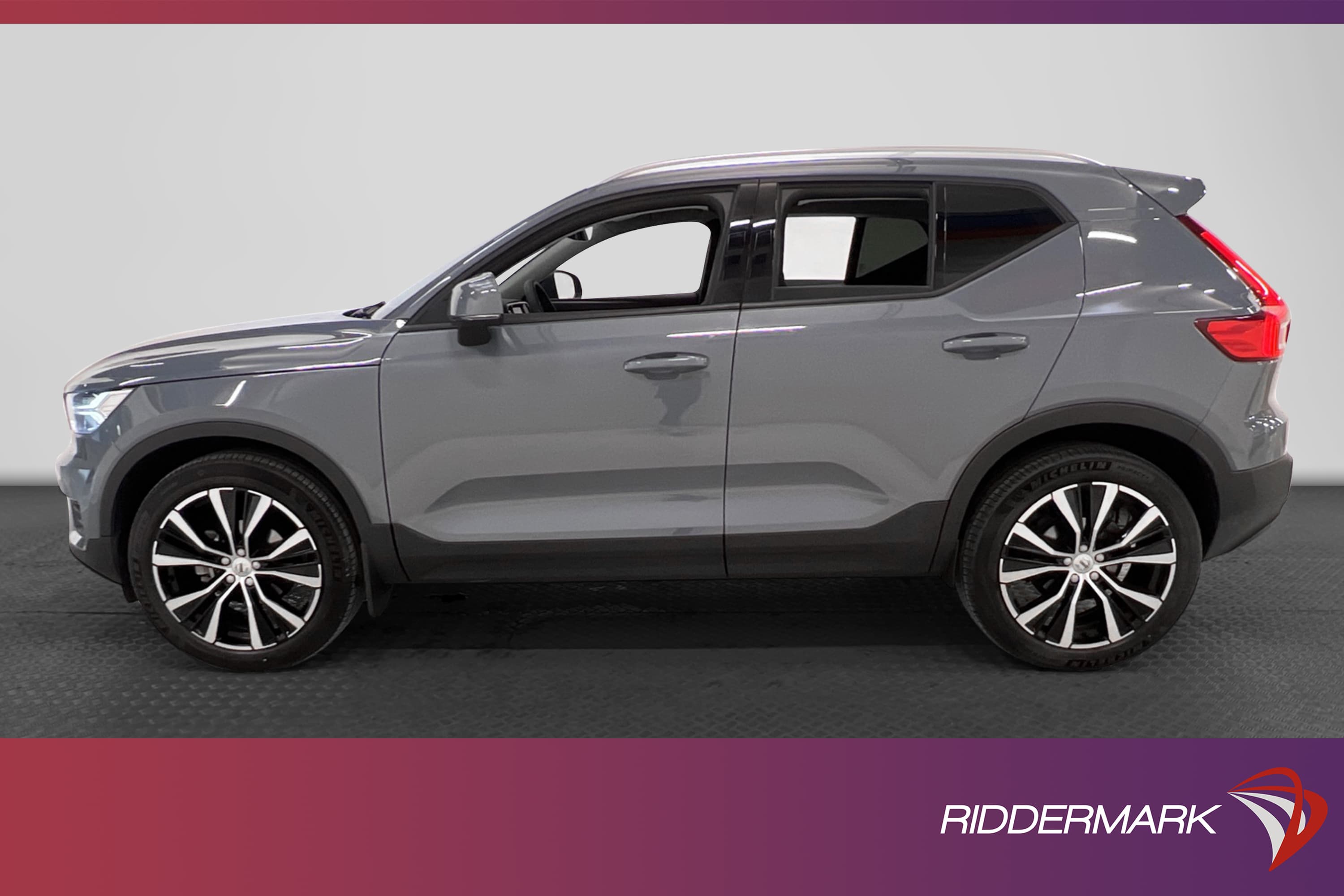 Volvo XC40 T2 129 hk Momentum