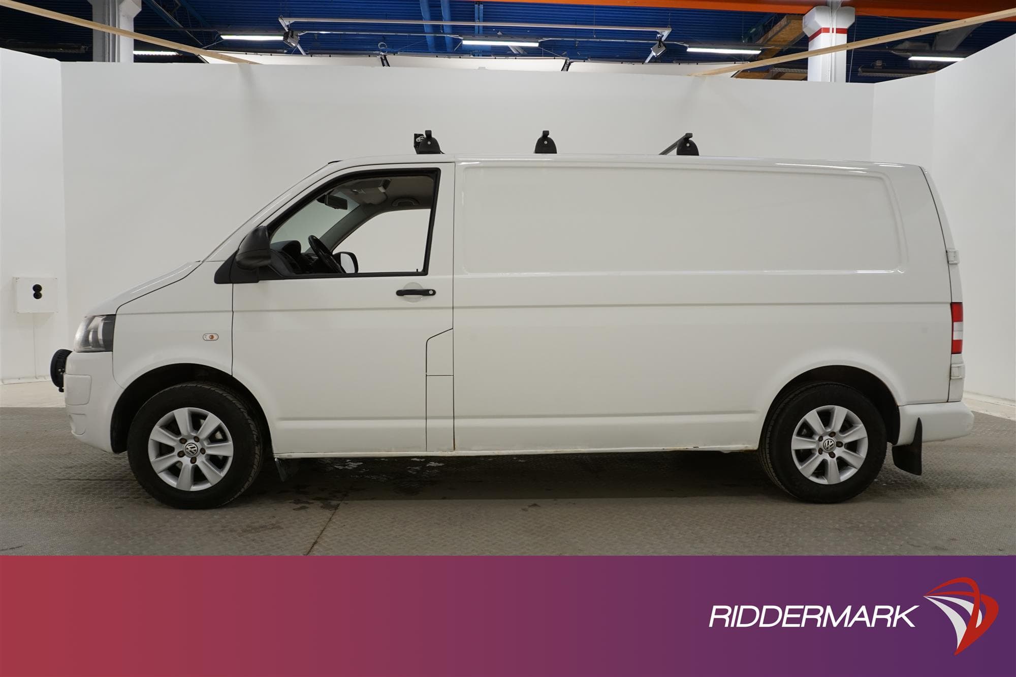 Volkswagen Transporter 2.0TDI 140hk Automat L2 Värmare Drag