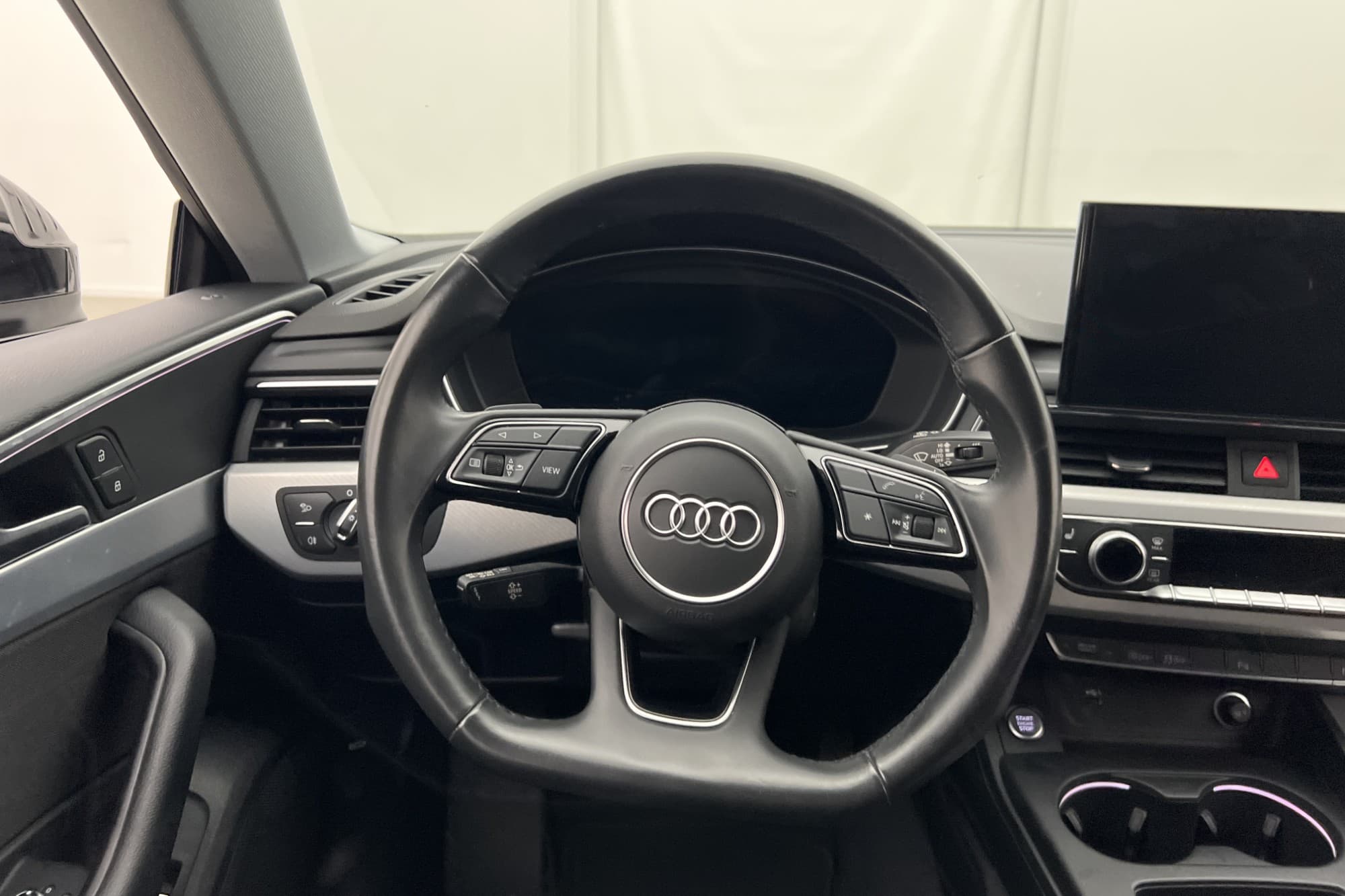 Audi A5 Sportback 45 TFSI Q Cockpit Kamera CarPlay Värm Drag