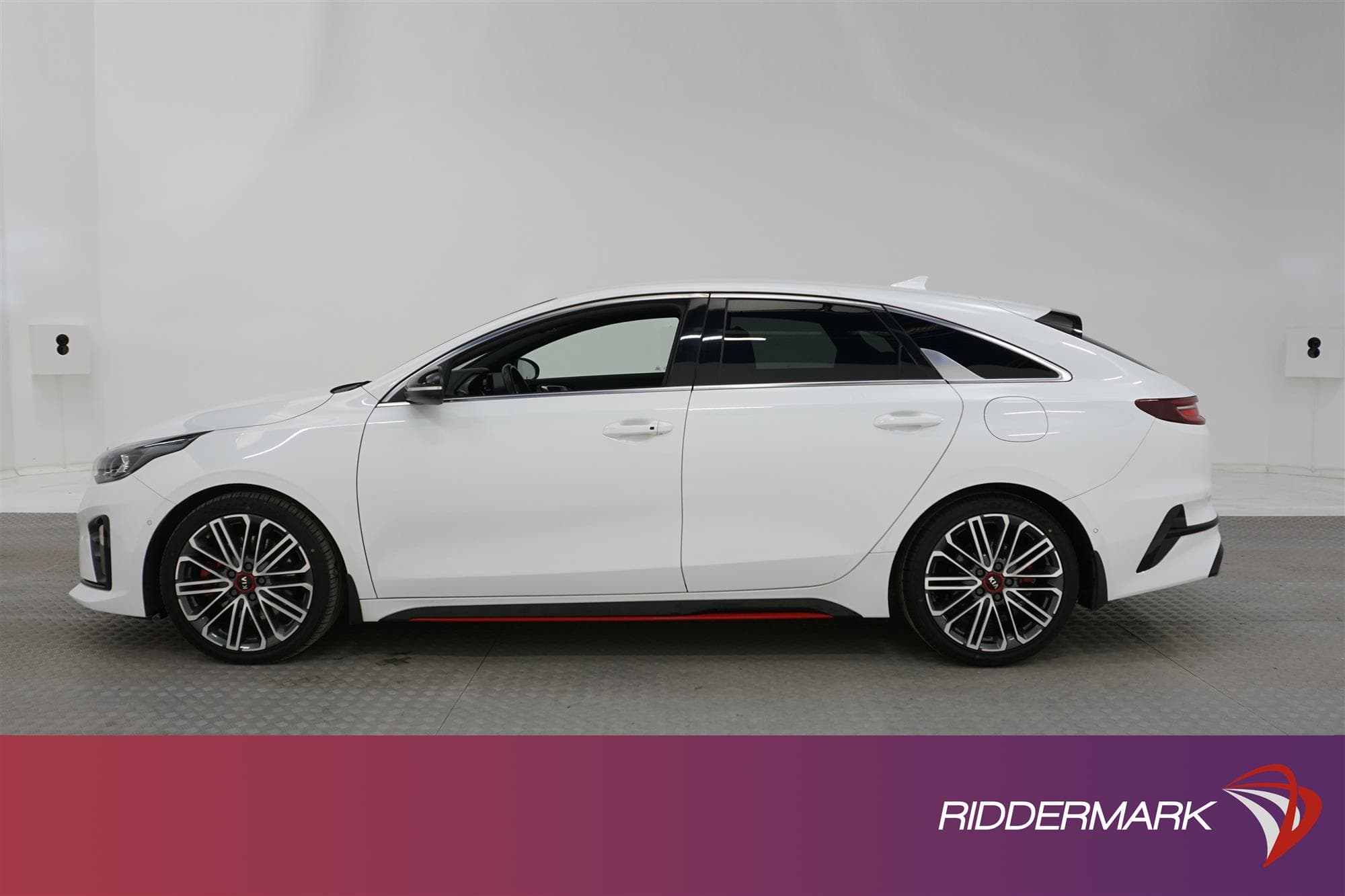 Kia ProCeed GT 1.6 DCT 204hk