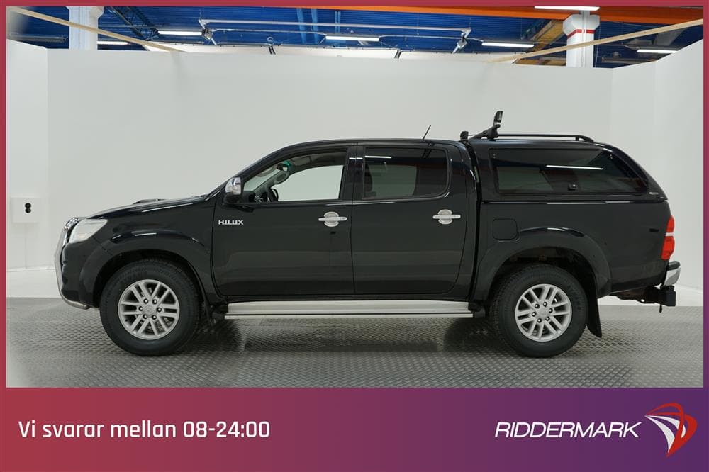 Toyota Hilux 3.0D Aut 4WD 171hk Nyservad Kåpa Drag