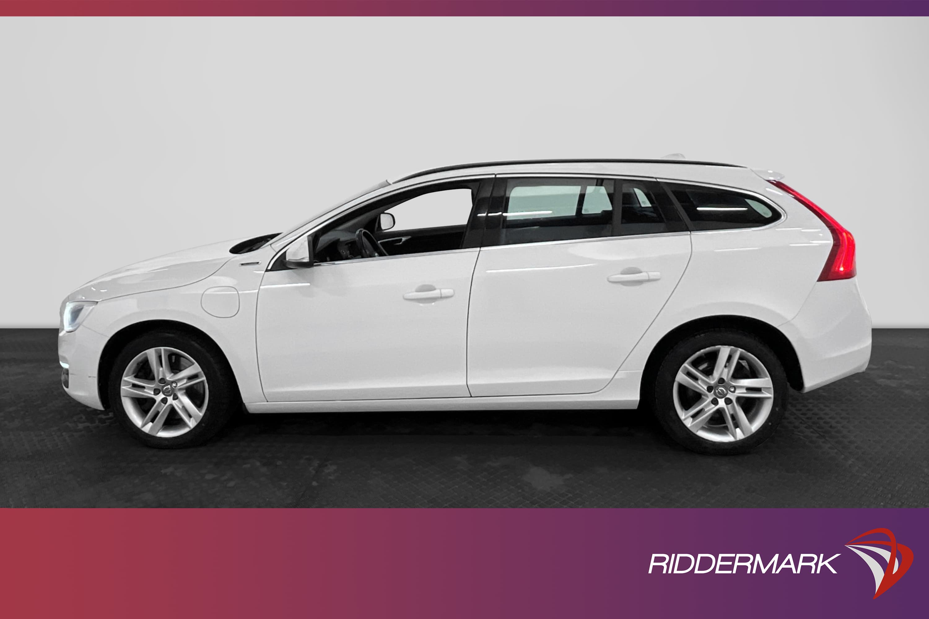 Volvo V60 D5 Plug-in AWD 231hk