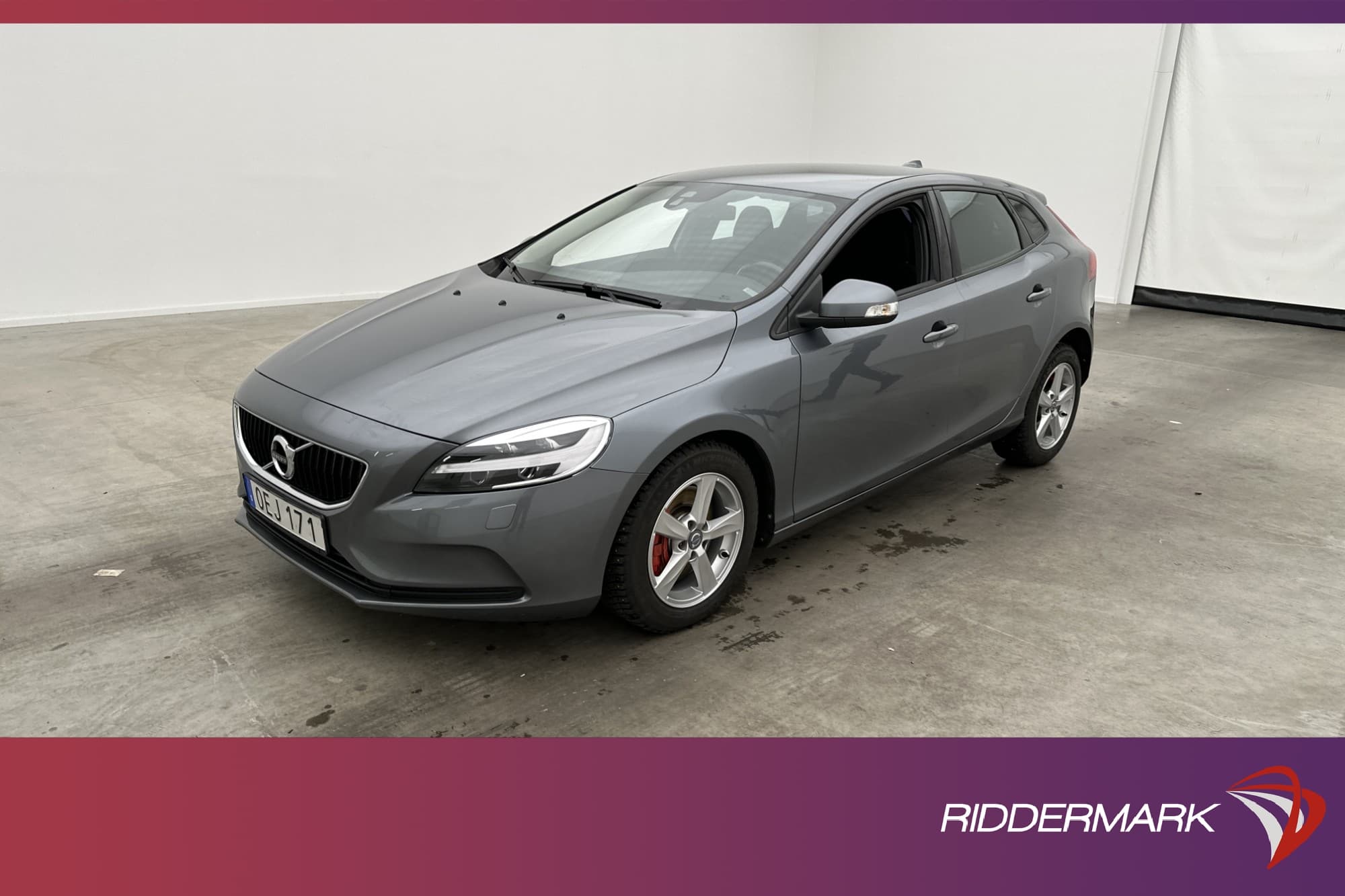 Volvo V40 T2