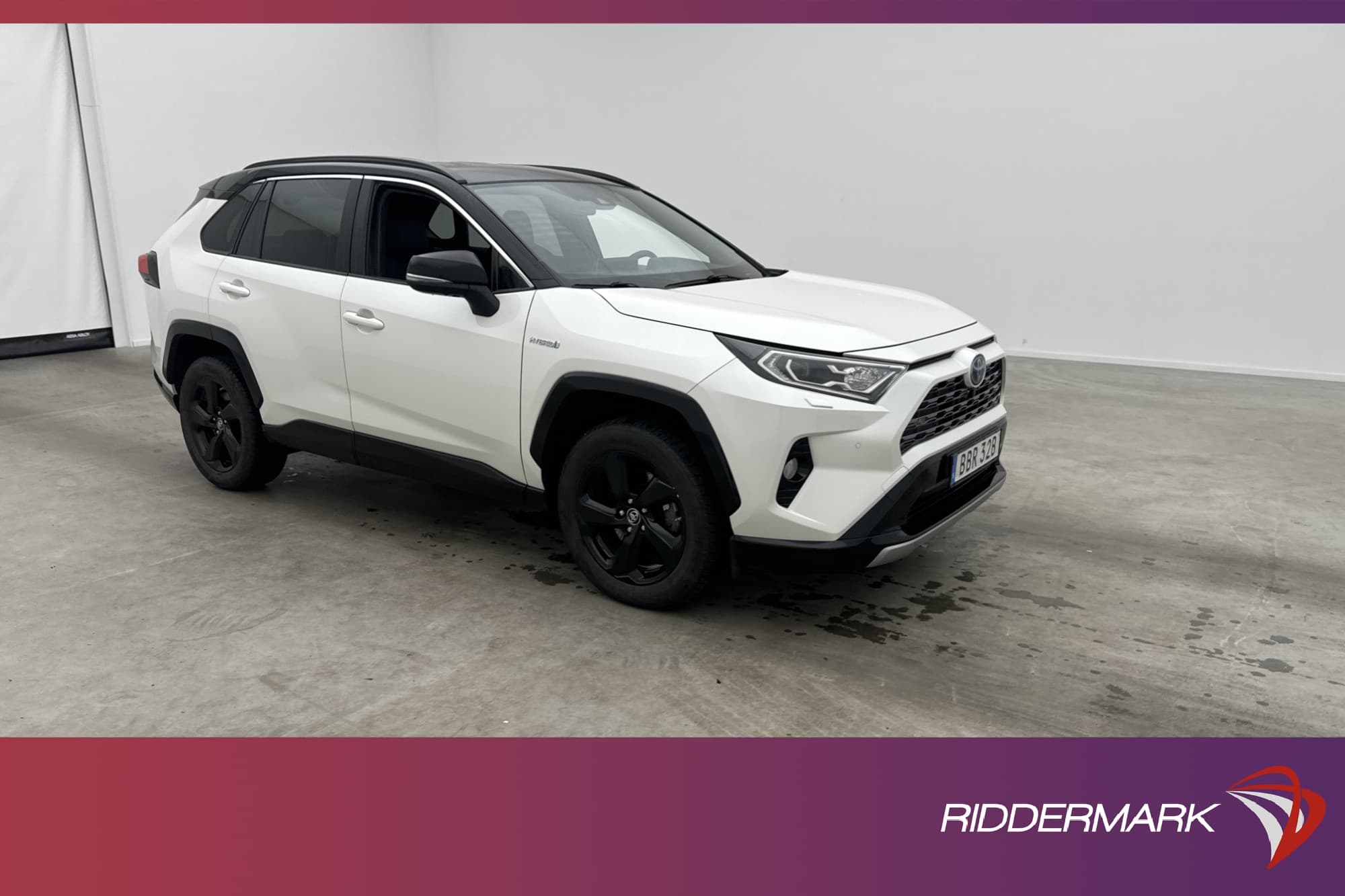 Toyota RAV4 Hybrid 218hk