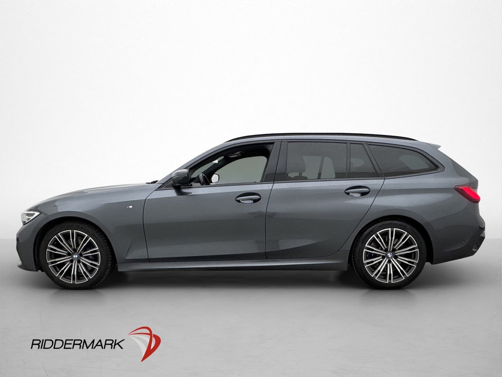 BMW 330i xDrive Touring M Sport Värmare Hifi Drag 258hk