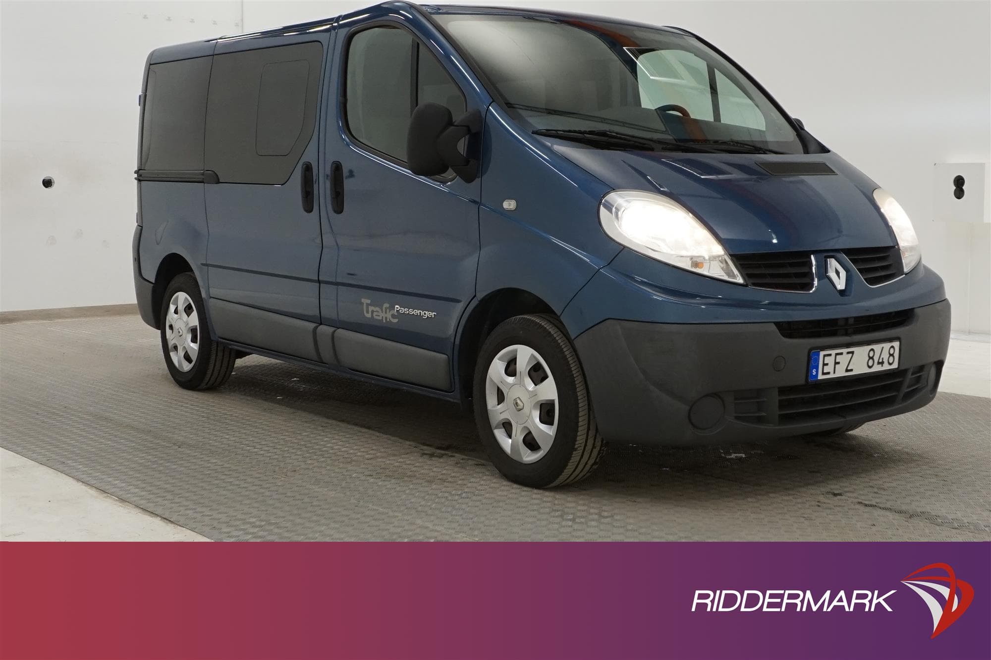 Renault Trafic Passenger 2.0dCi Värmare