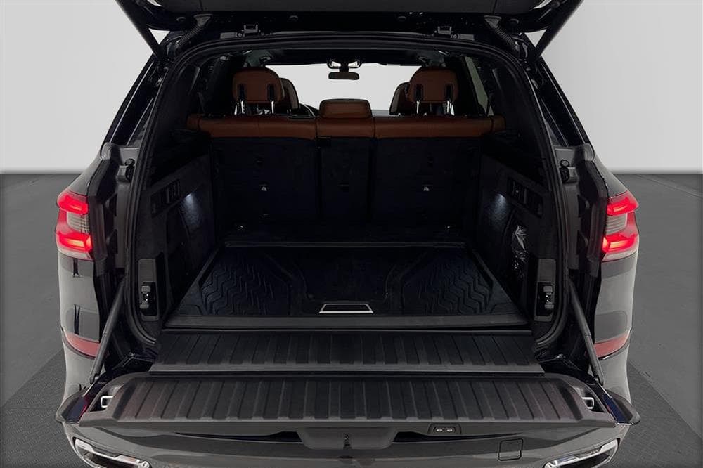 BMW X5 xDrive30d 286hk MHEV Innovation 360 Harman Pano interiör
