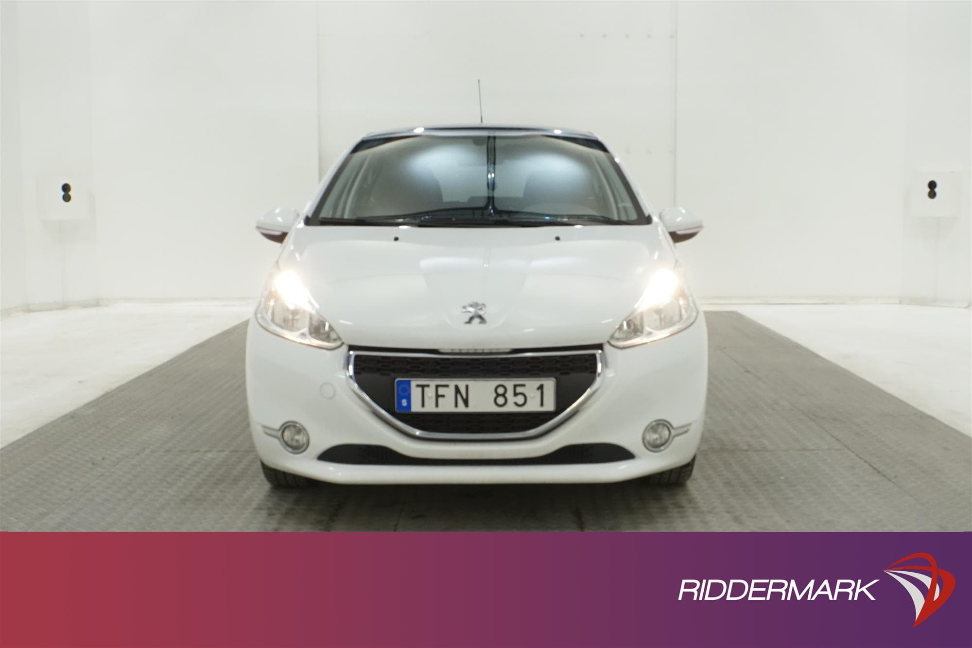 Peugeot 208 1.2 82hk