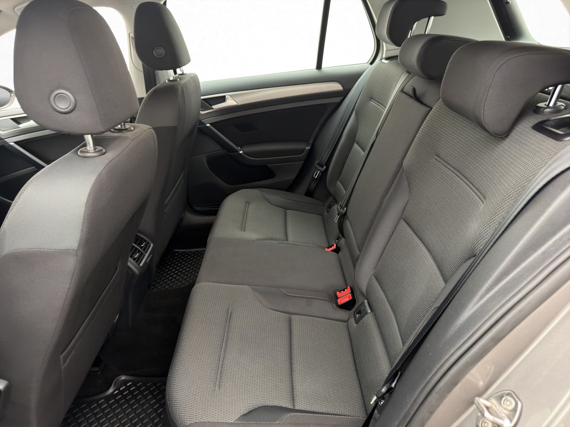 Volkswagen Golf TDI 110hk En-Brukare Backkamera CarPlay 