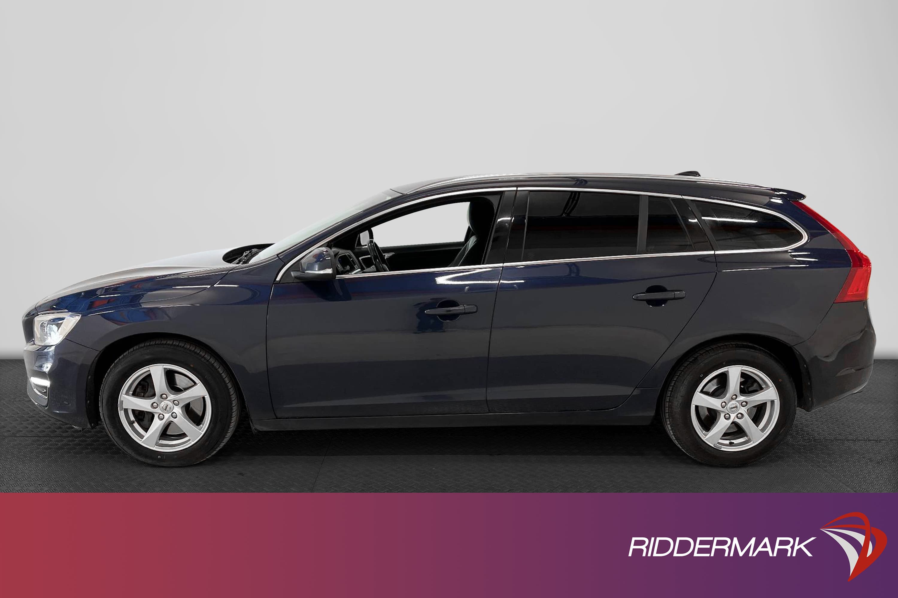 Volvo V60 D4 181hk AWD Summum