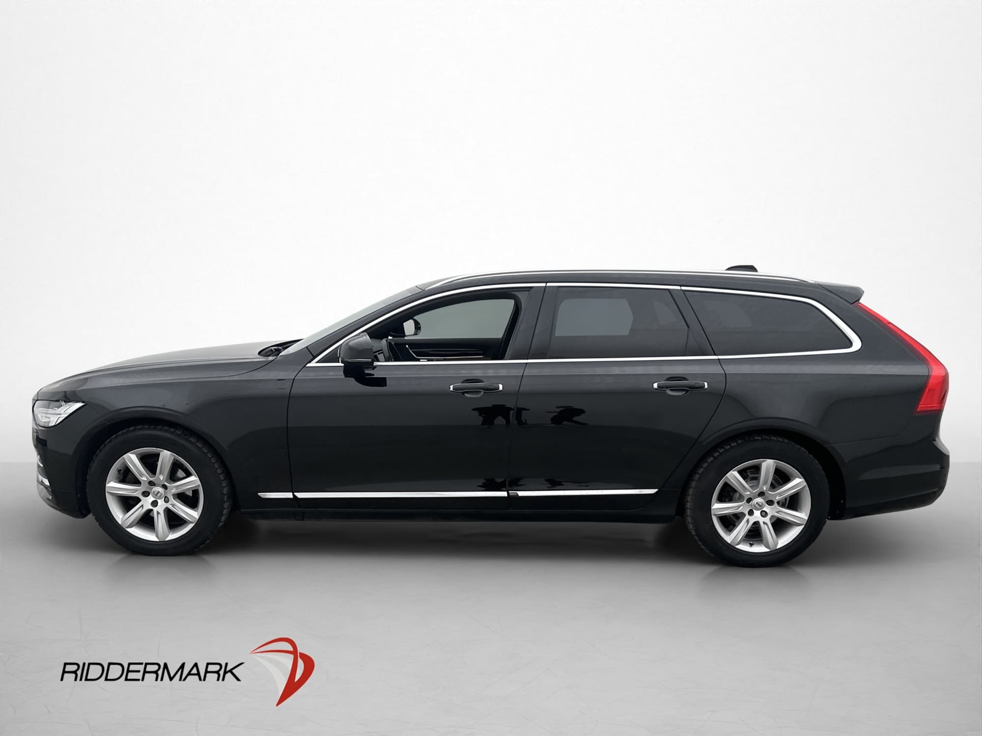 Volvo V90 D4 190hk Inscription VOC D-Värmare 360° HuD Skinn