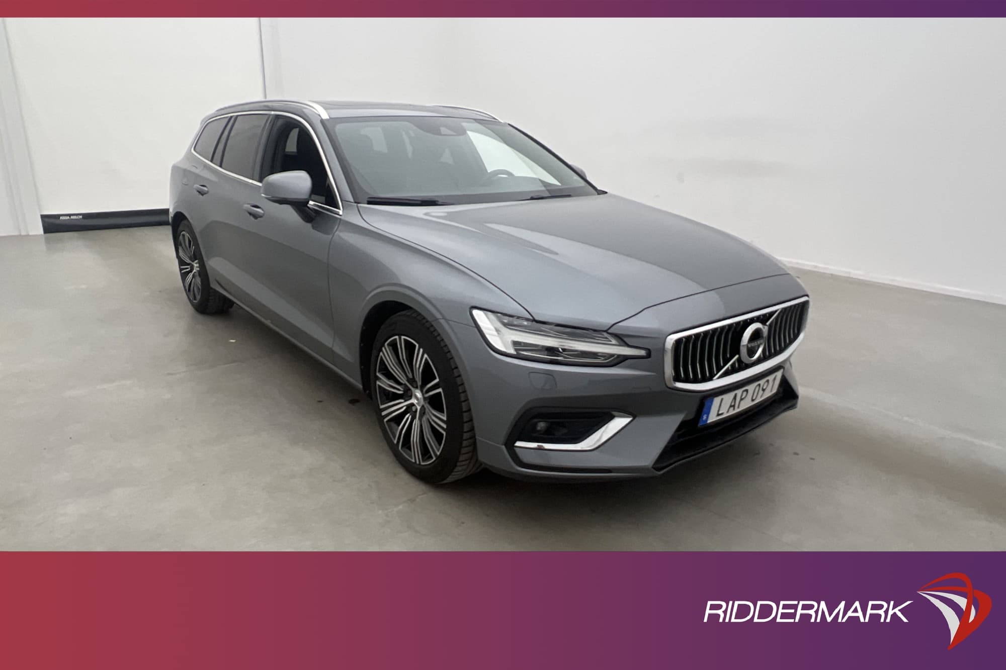 Volvo V60 D4