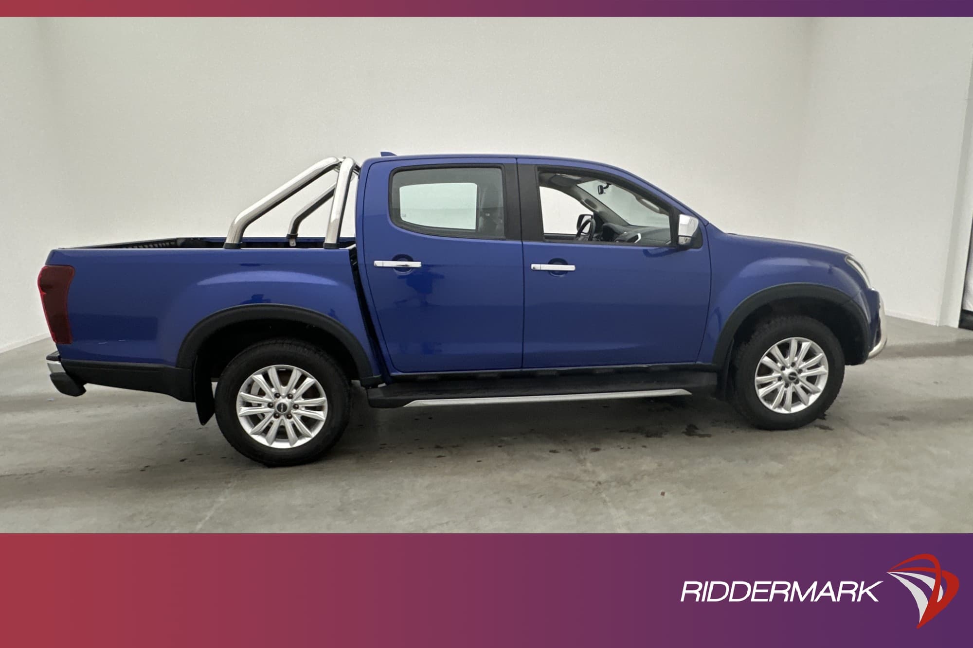 Isuzu D-Max Expert 1.9 4WD