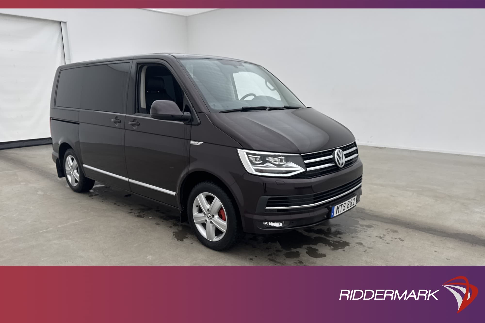 Volkswagen Multivan Highline Värmare Drag El-Dörr B-Kamera