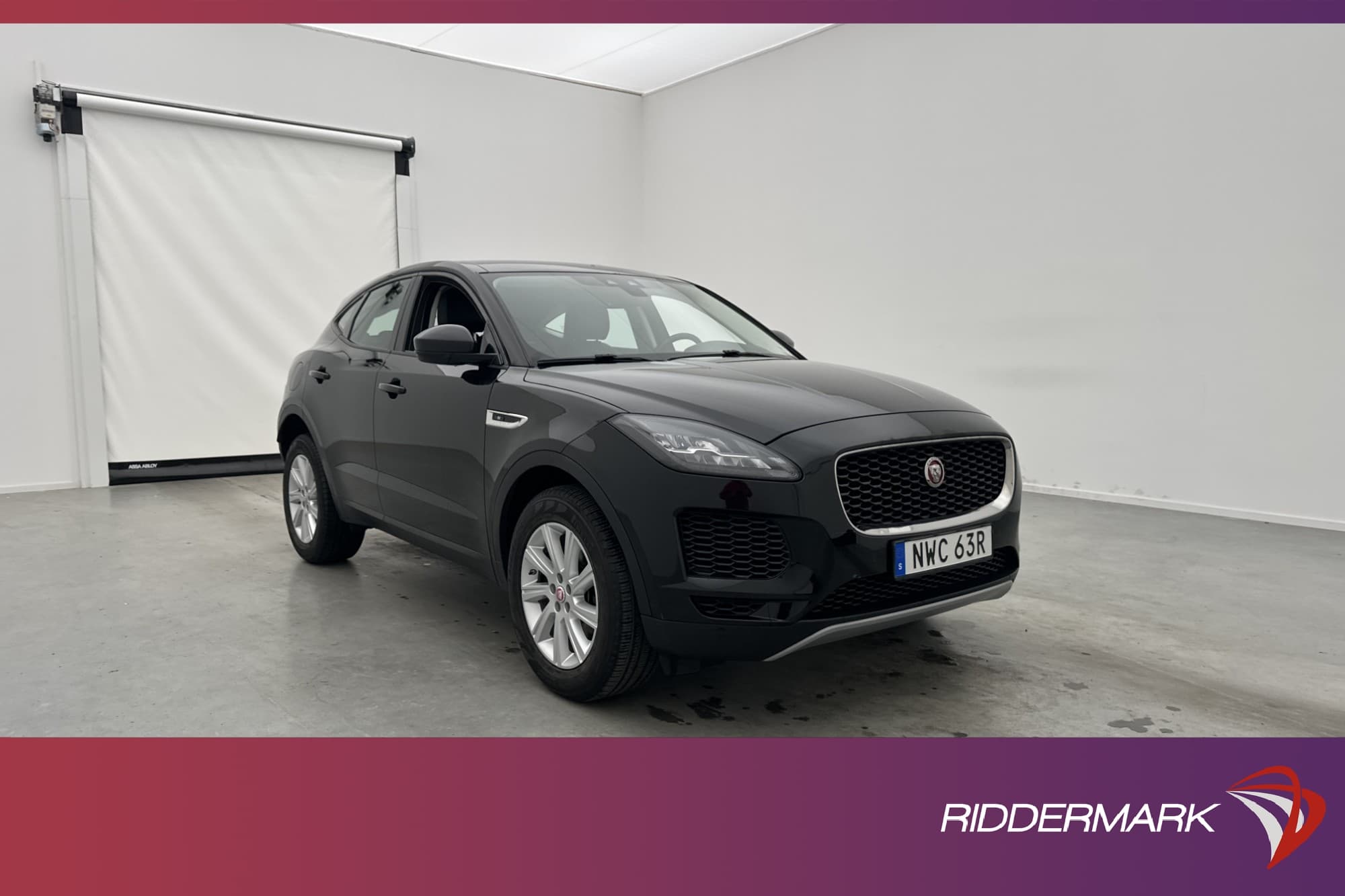 Jaguar E-Pace P200 AWD 200hk