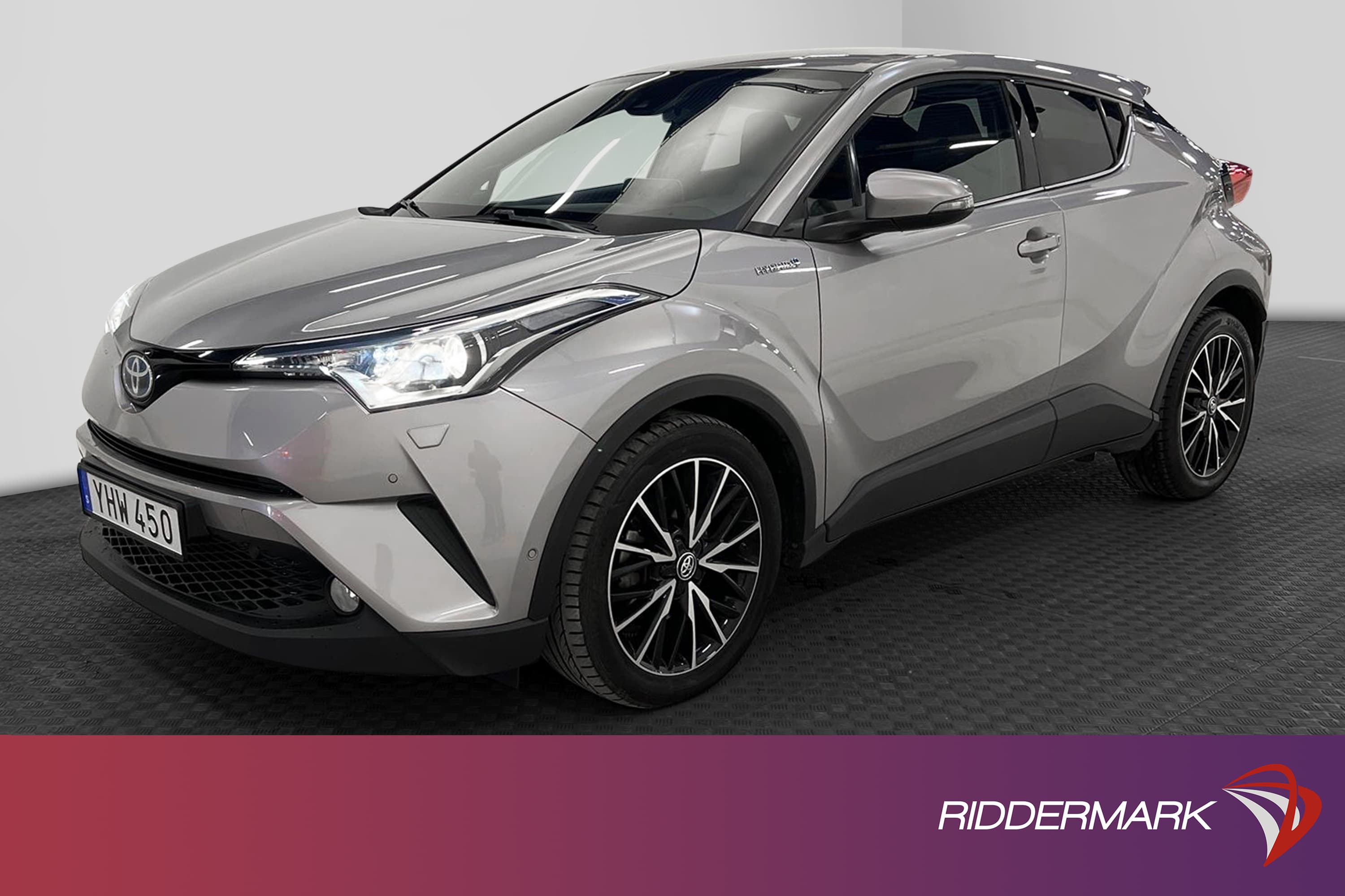 Toyota C-HR Hybrid CVT 122hk Executive JBL Skinn Navi B-Kam