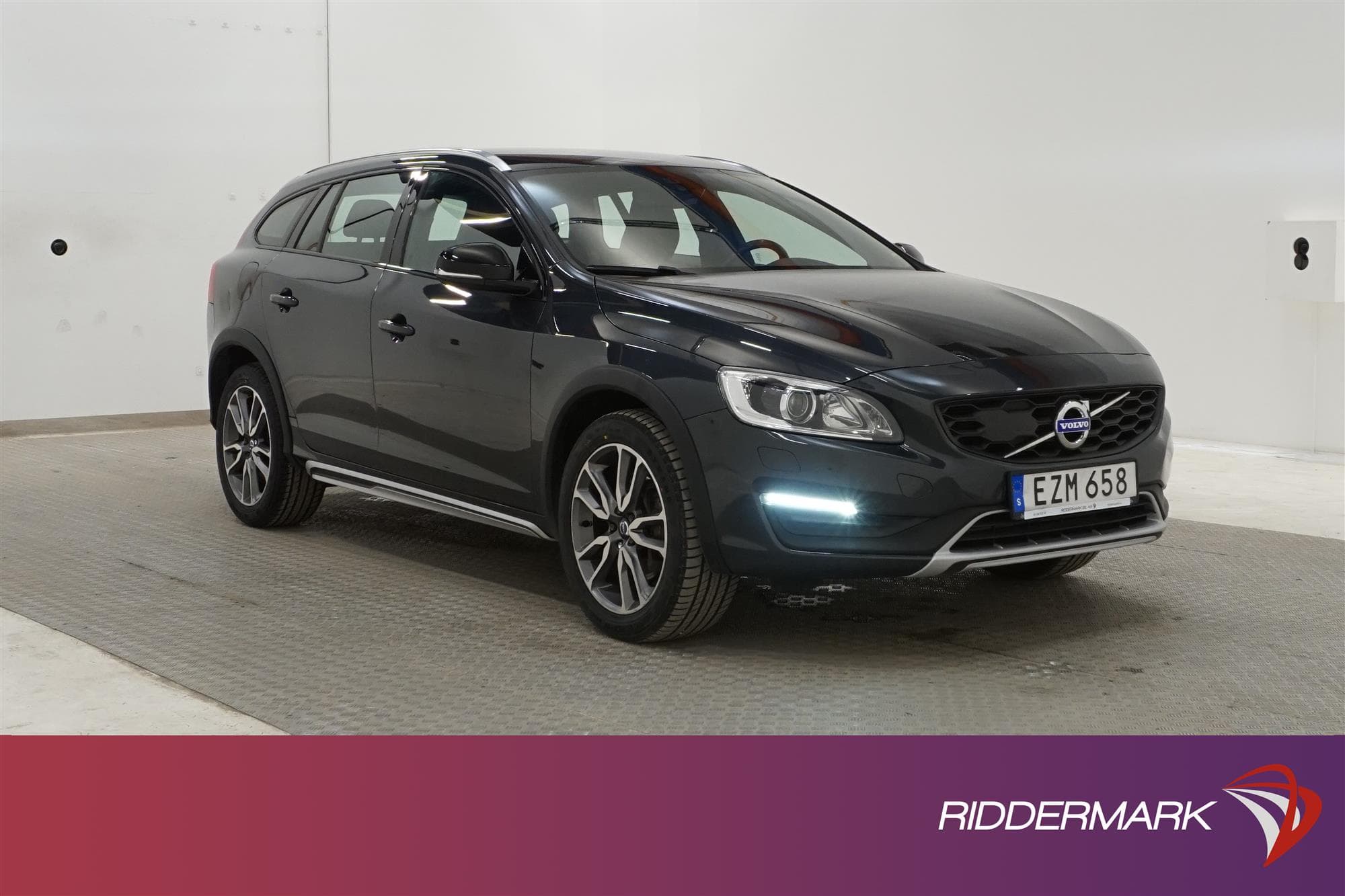 Volvo V60 Cross Country D4 190hk