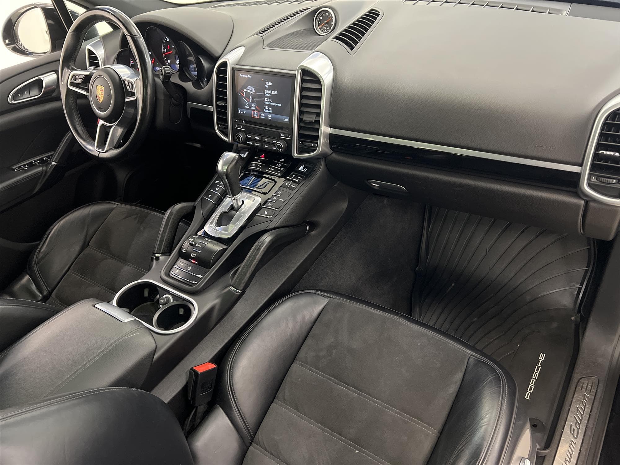 Porsche Cayenne Diesel 262hk Sport Chrono Pano D-Värm Bose