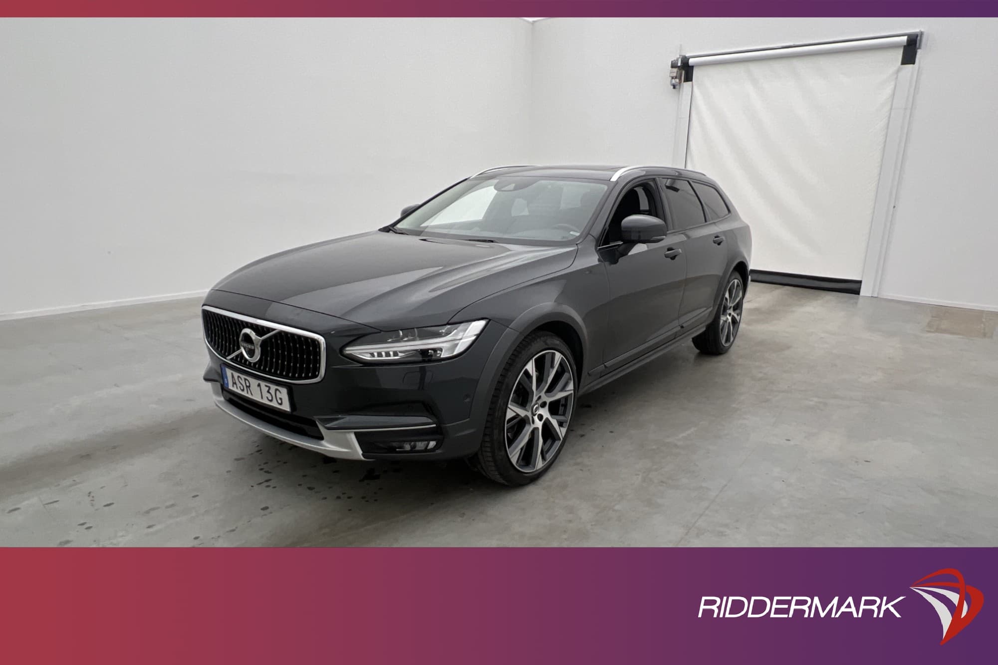 Volvo V90 Cross Country D5 AWD