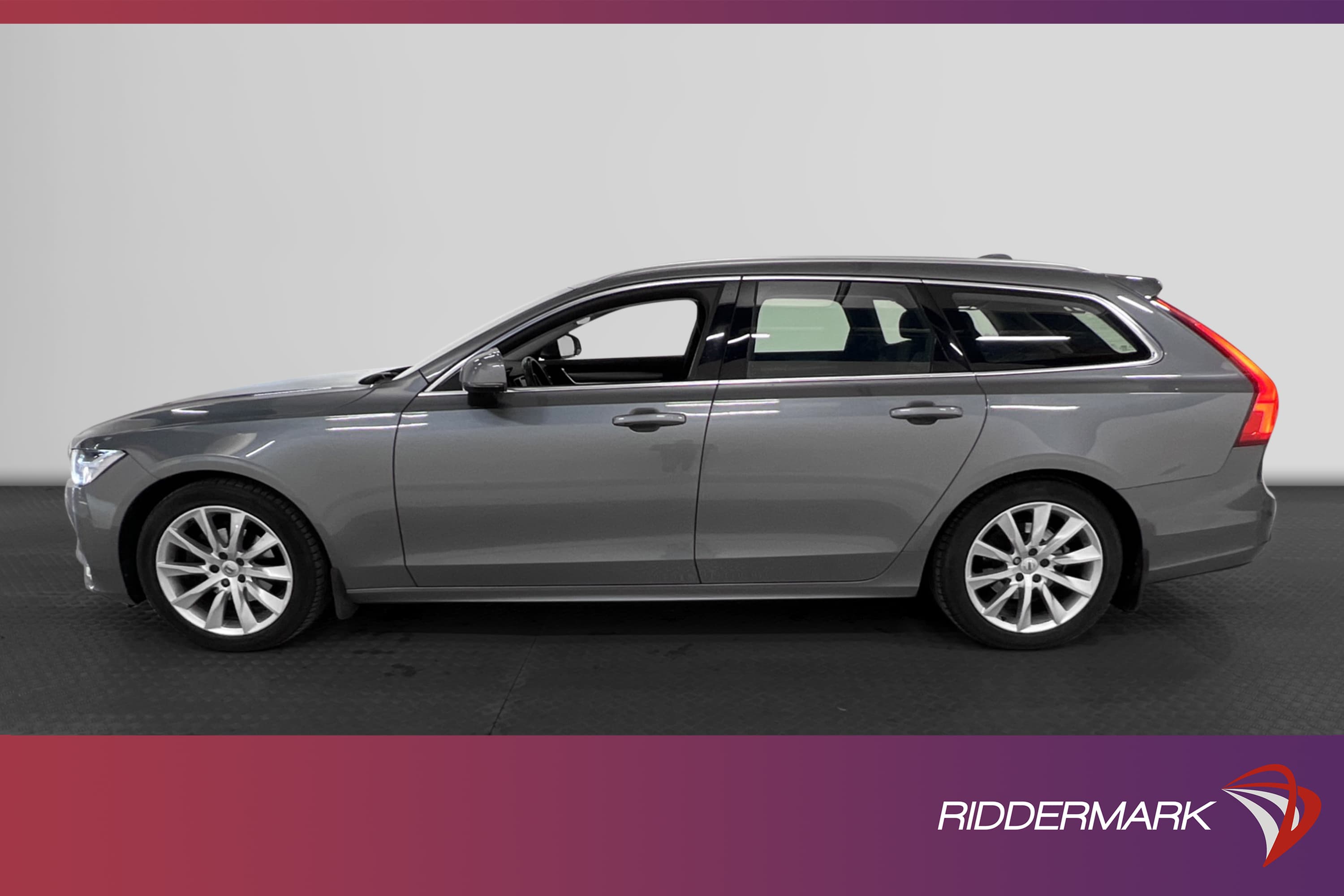 Volvo V90 D4 AWD