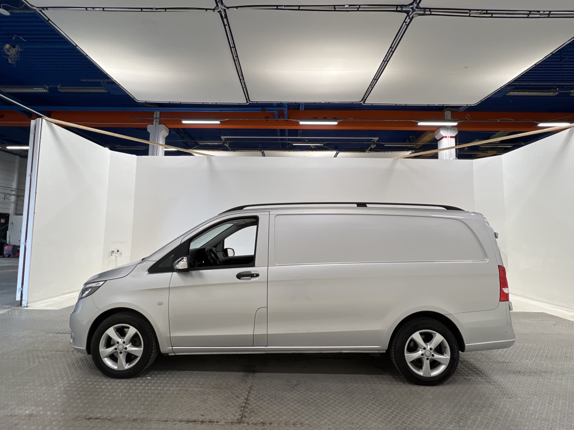 Mercedes-Benz Vito L2 119 Värmare Dragkrok B-Kamera Moms
