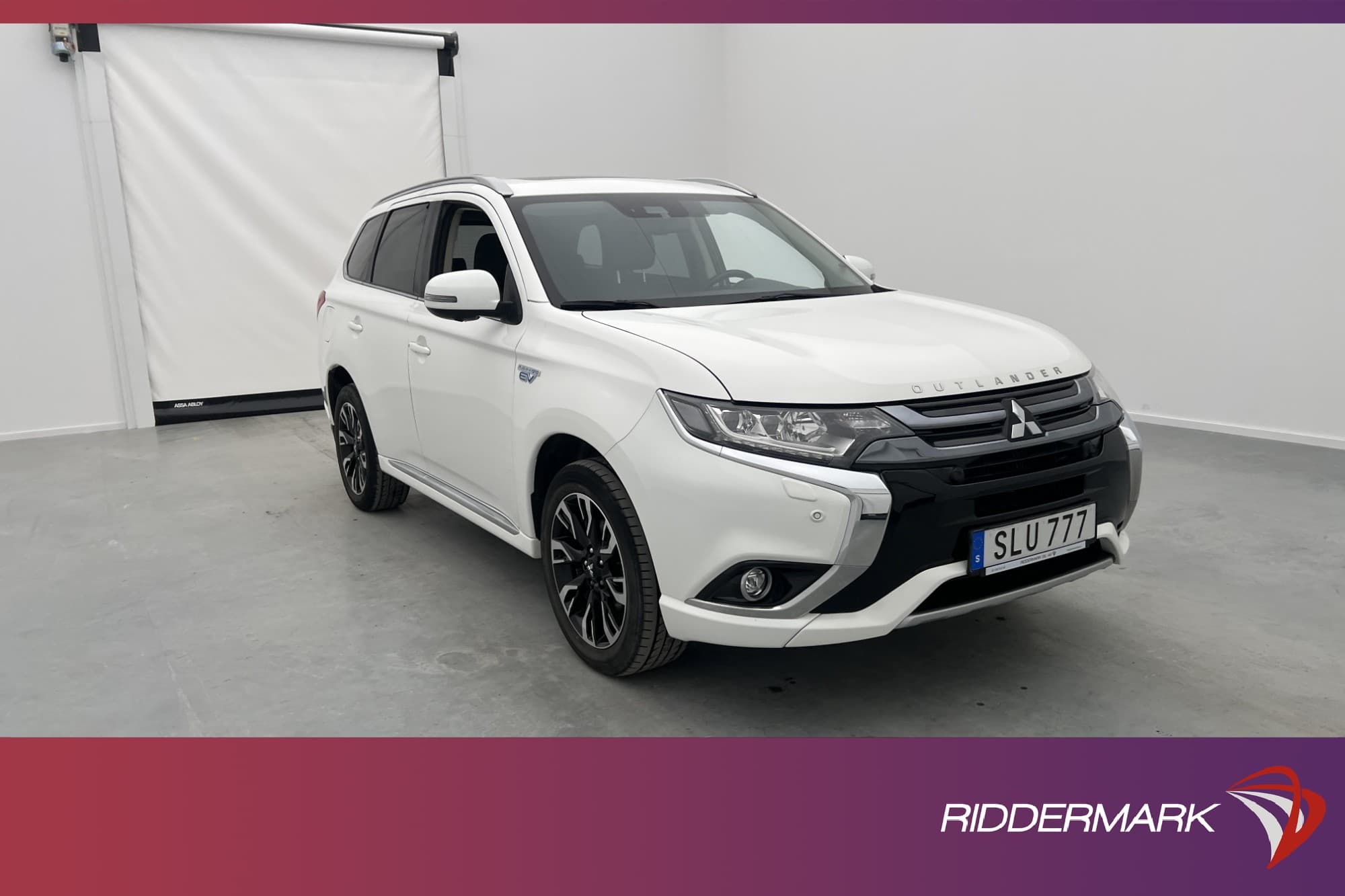 Mitsubishi Outlander PHEV 4WD 203hk
