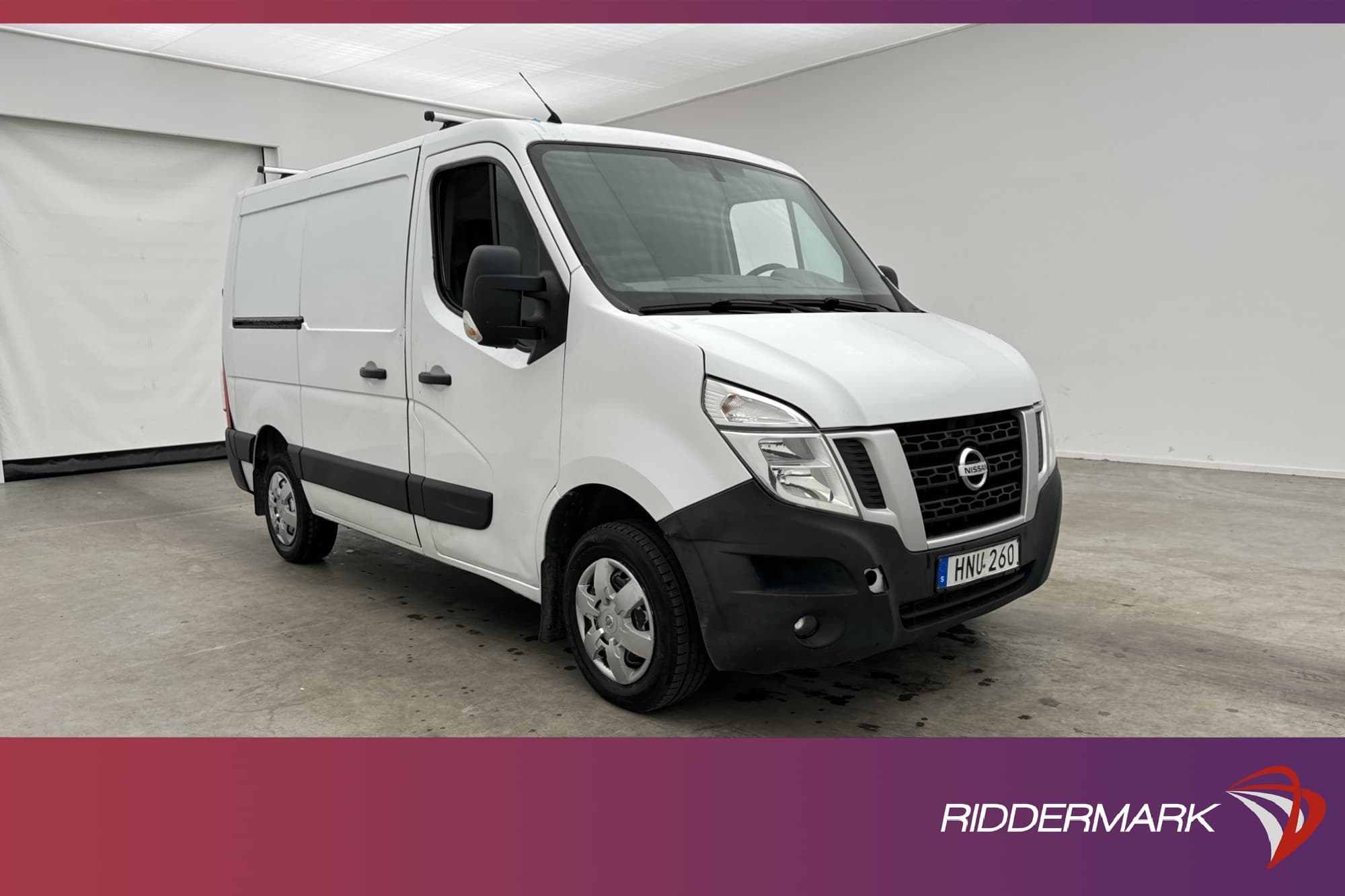 Nissan NV400