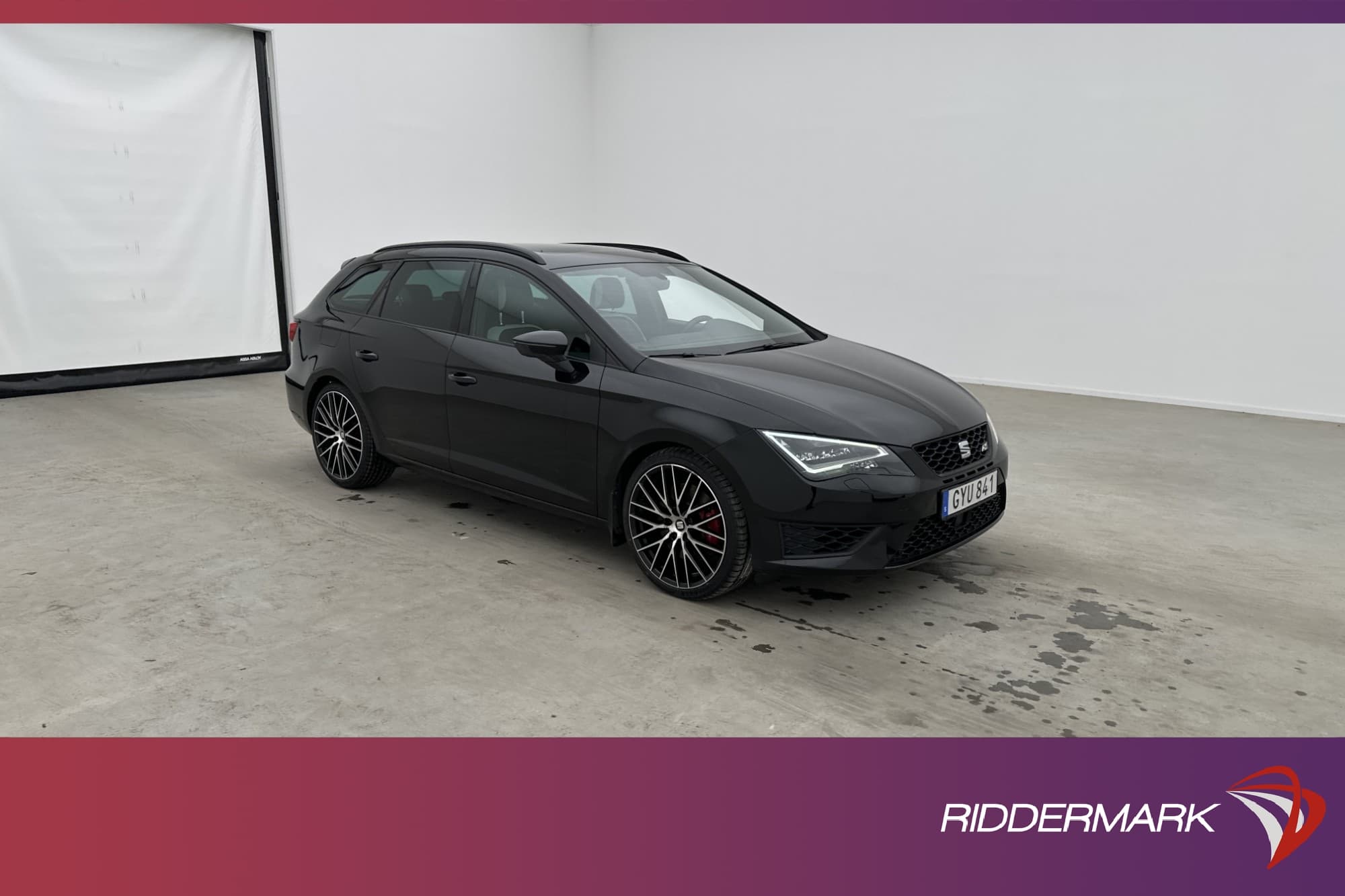 SEAT Leon Cupra ST TSI 290hk