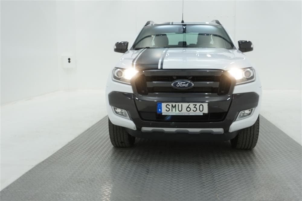 Ford Ranger Wildtrak 3.2 TDCi Eu6 4WD Värmare Diff Moms exteriör