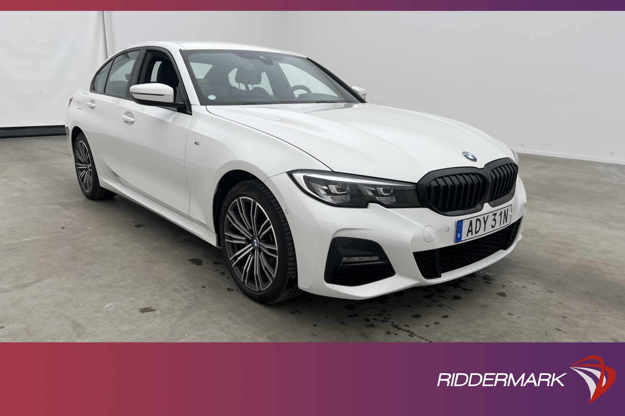 BMW 330e xDrive Sedan 292hk