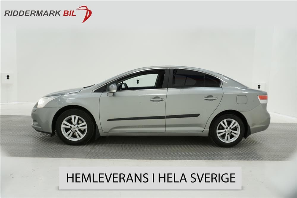 Toyota Avensis 2.0 Sedan 152hk Drag
