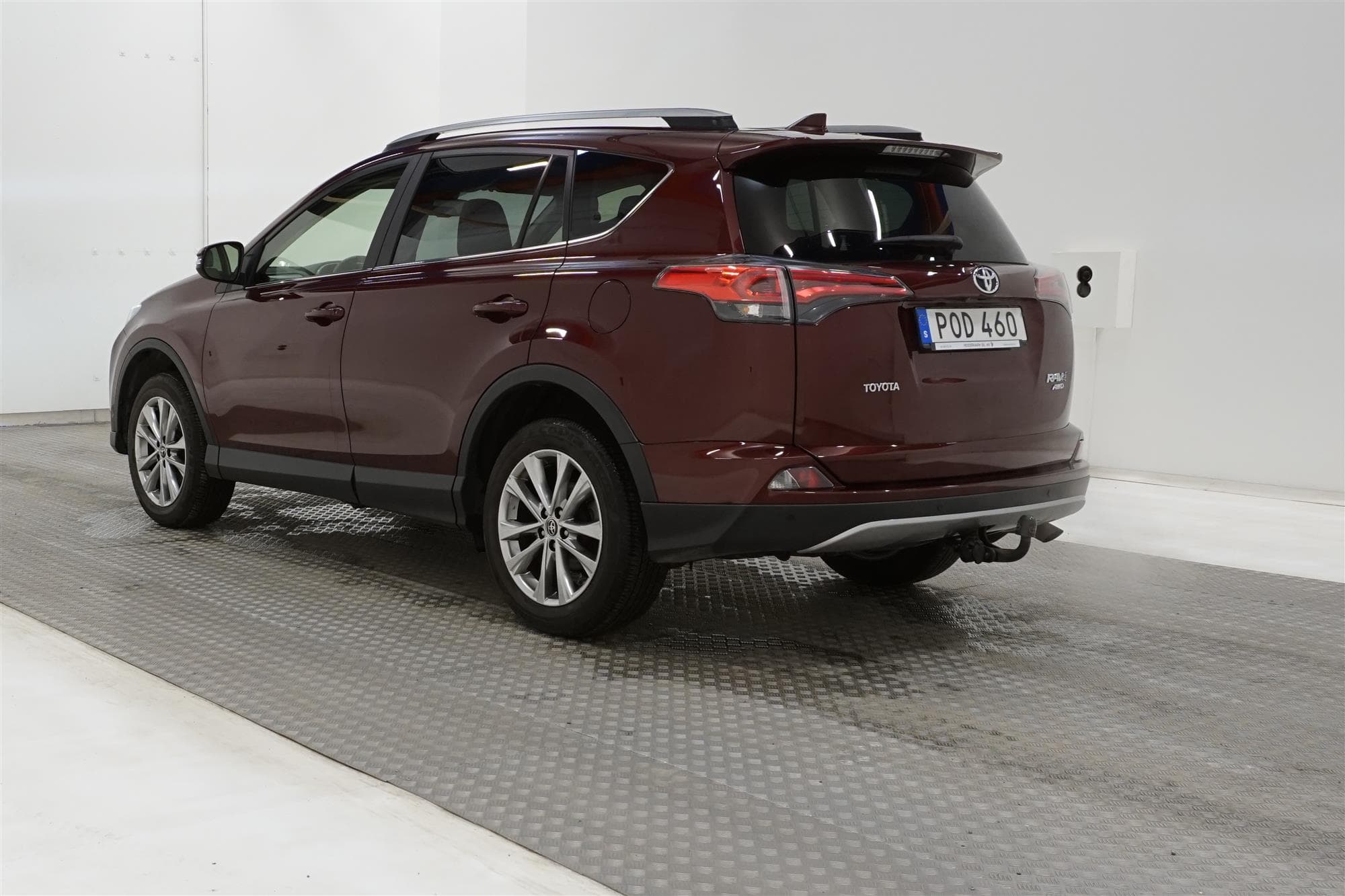 Toyota RAV4 2.0 4x4 152hk Navi Drag Skinn 360-Kam Keyless