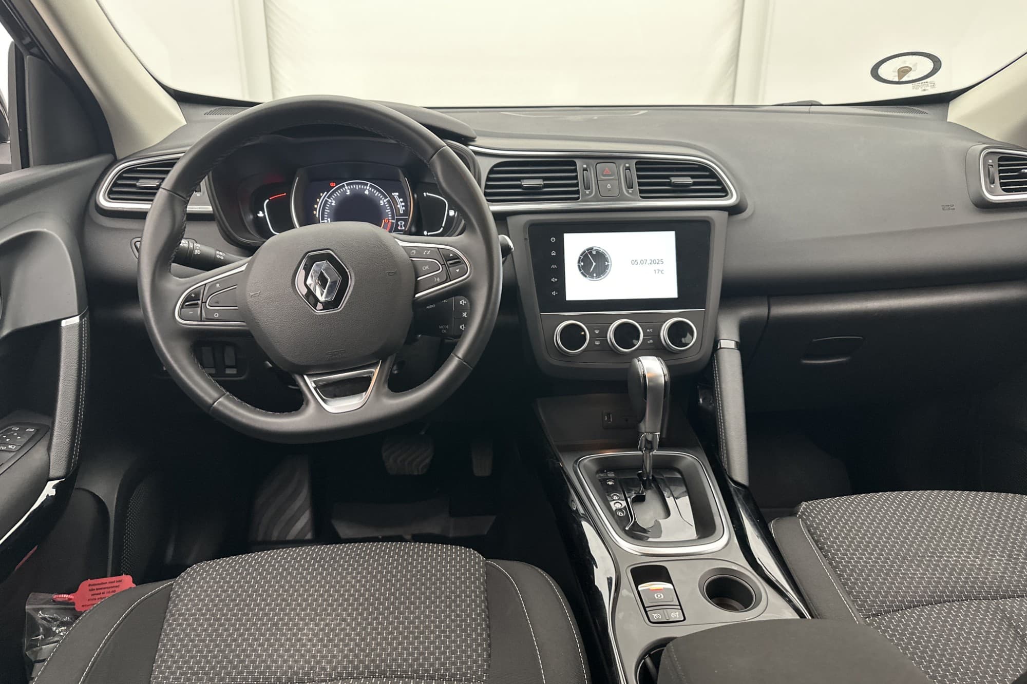 Renault Kadjar 1.3 TCe 140hk Dragkrok Sensorer Lane-Assist
