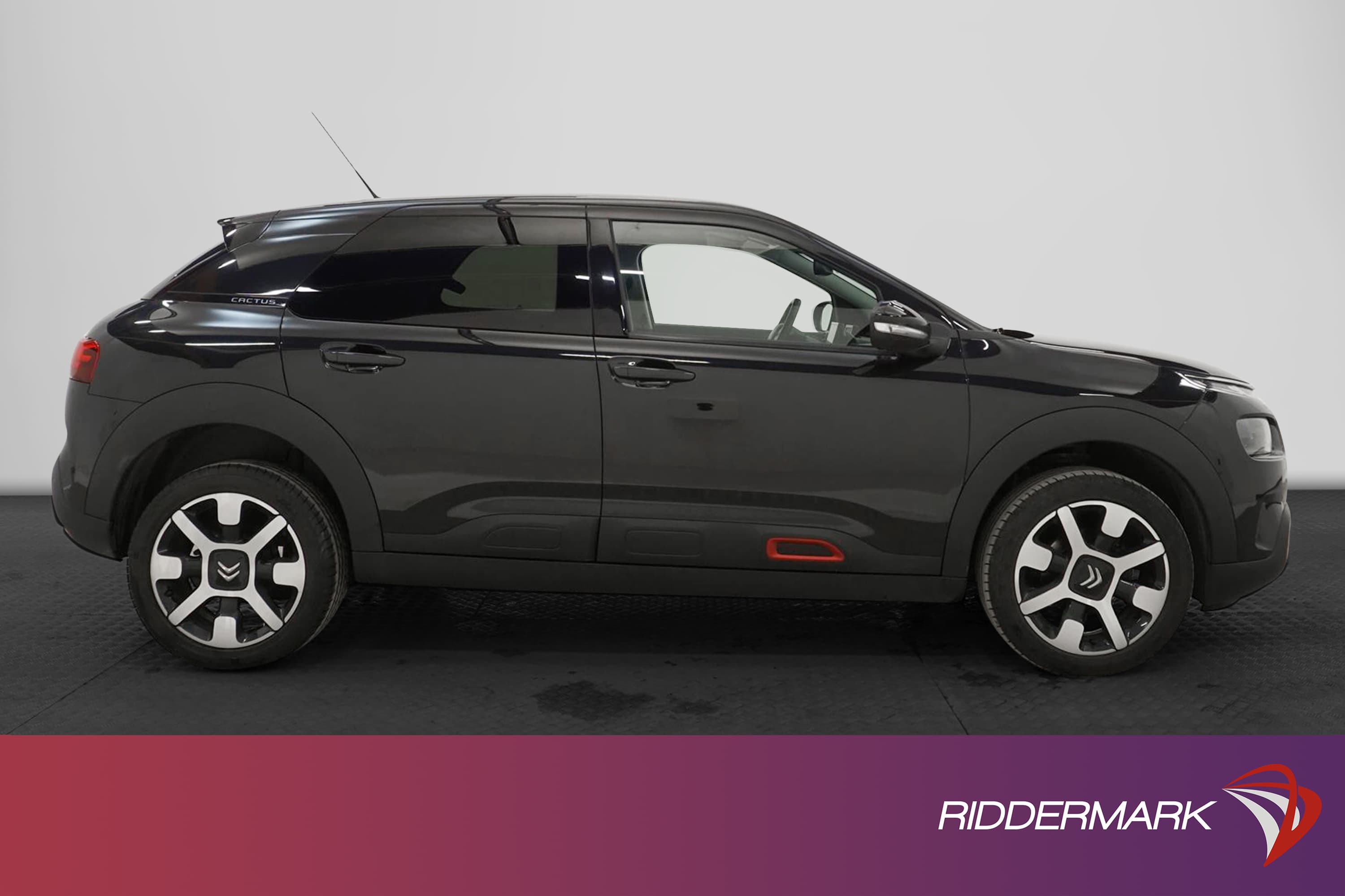 Citroën C4 Cactus 1.2 Puretech 110hk Navi Sensorer 0,63l/mil