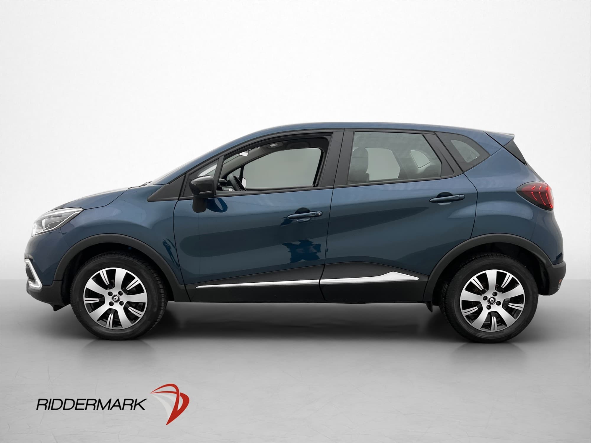 Renault Captur 0.9 TCe 90hk 1 Brukare Navigator 404kr Skatt