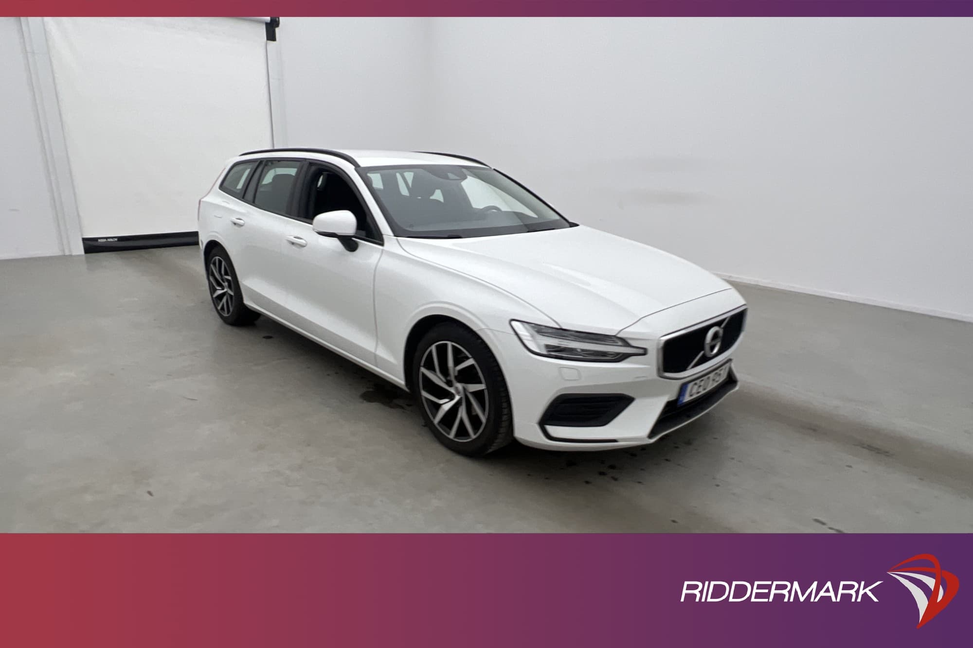 Volvo V60 D3 AWD Momentum VOC Värmare Navi Rattvärme Drag