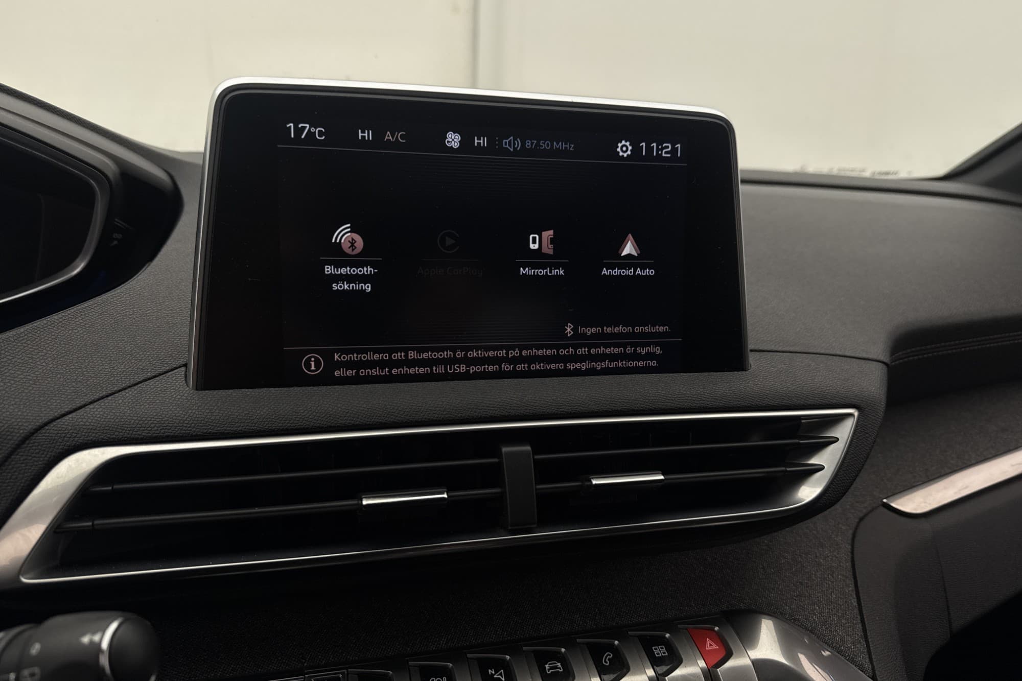 Peugeot 3008 1.2 GT-Line Pano Drag CarPlay P-Sensorer 