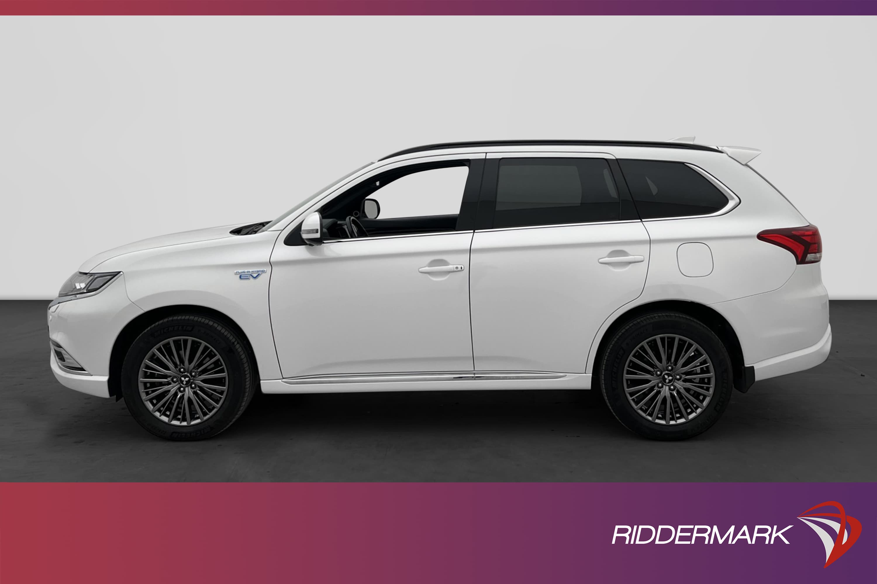 Mitsubishi Outlander PHEV 4WD 230hk