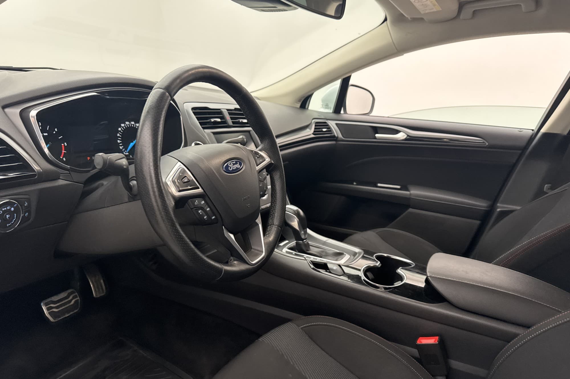 Ford Mondeo Kombi 2.0 TDCi 180hk ST-Line D-Värmare CarPlay