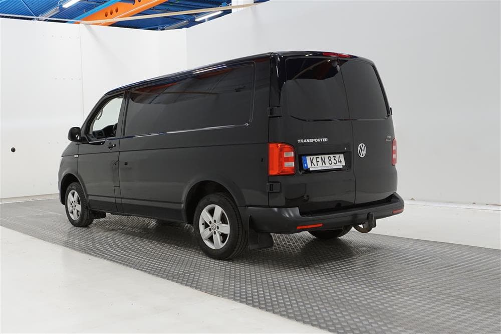 Volkswagen Transporter 2.0 4M 150hk Värmare Dragkrok Moms exteriör