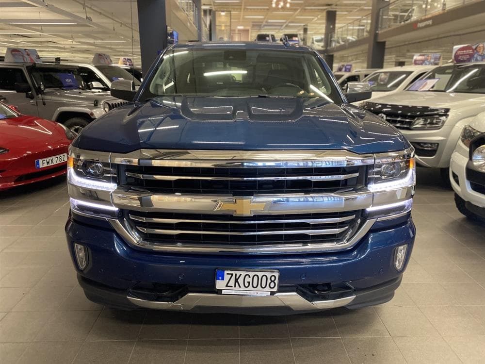 Chevrolet Silverado High Country 6.2 V8 426hk Taklucka Moms