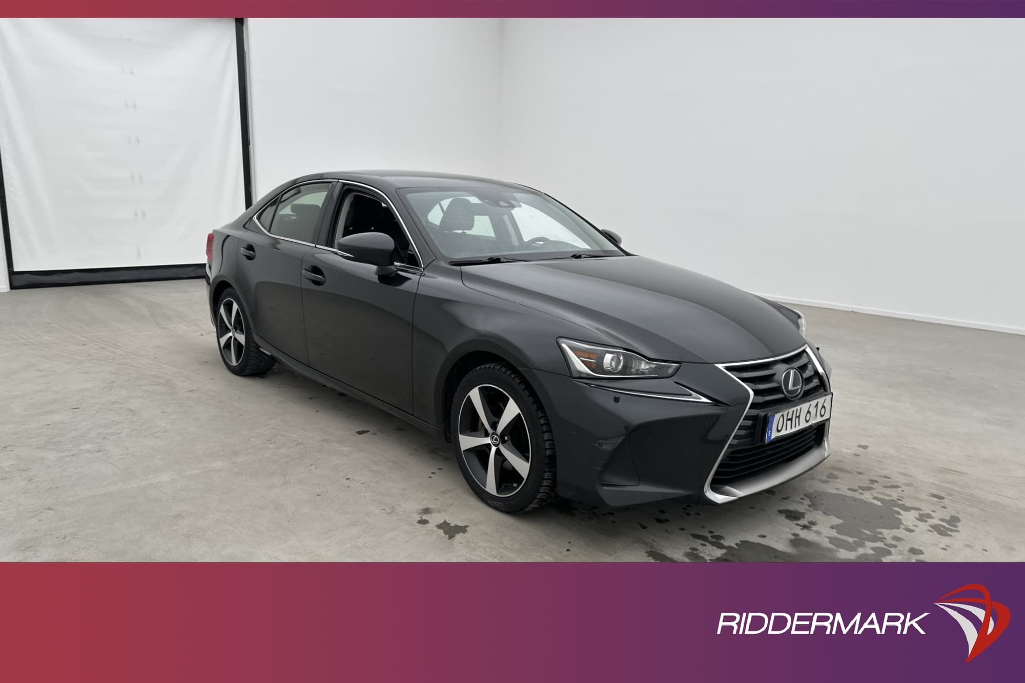 Lexus IS 300h CVT 223hk