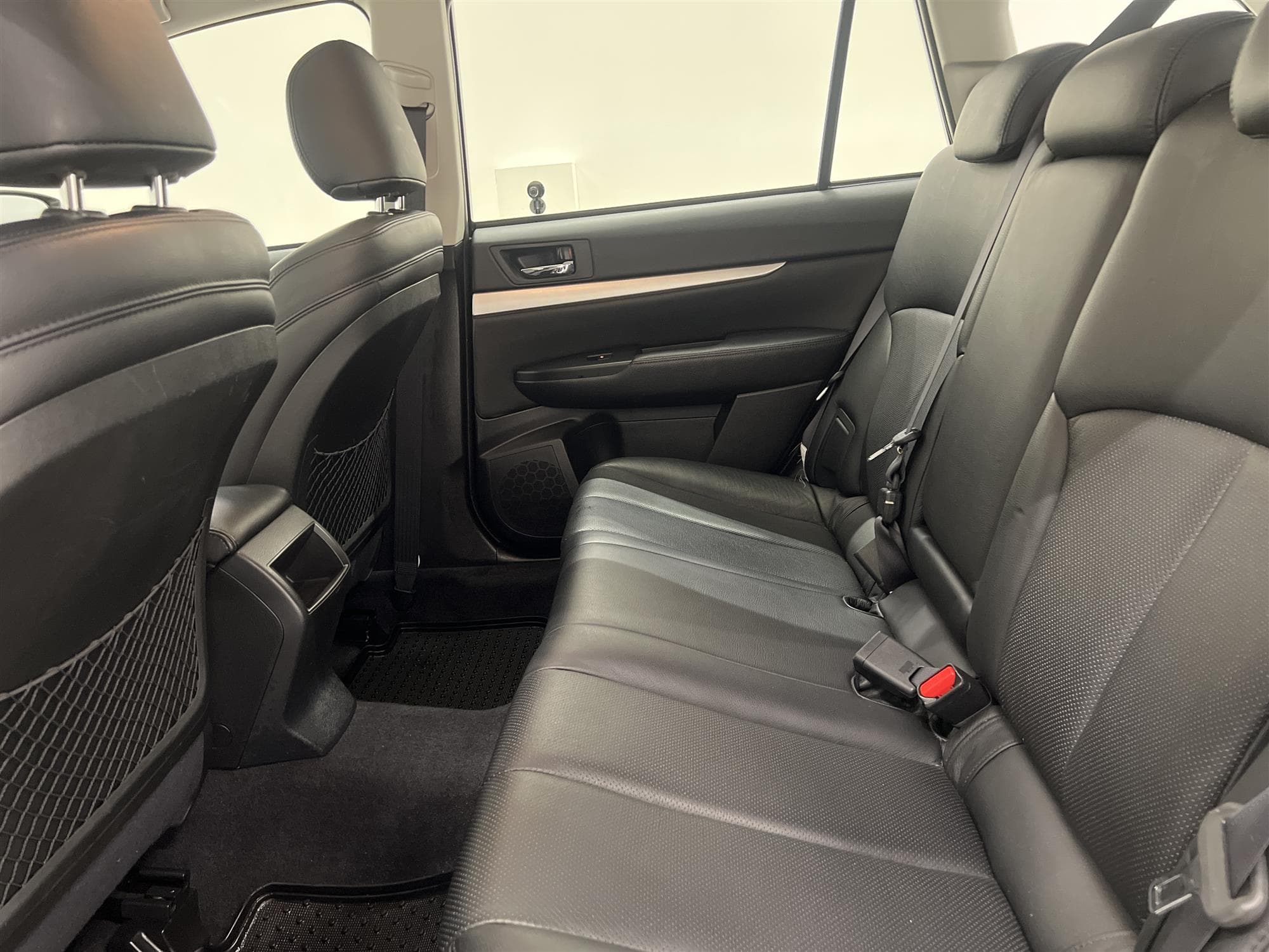 Subaru Outback 2.0 150hk 4WD Skinn Taklucka B-Kamera Navi