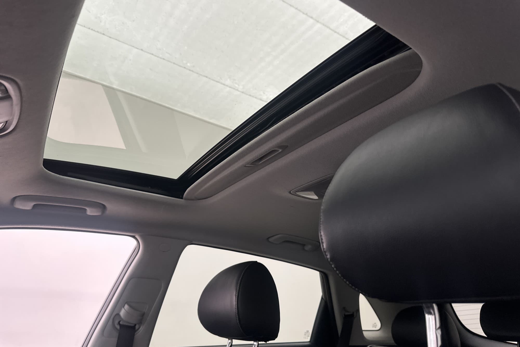 Kia Niro Hybrid Advance Plus 2 Taklucka Kamera Drag Skinn