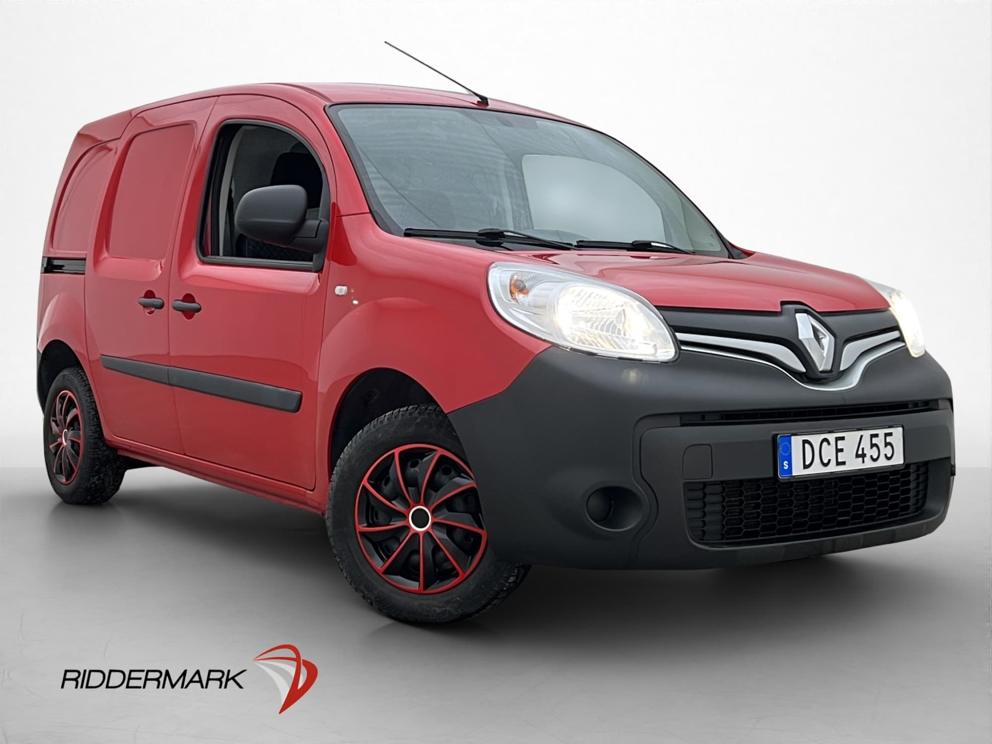 Renault Kangoo  Ny-Kamrem M/K-Värmare Dragkrok Farthållare