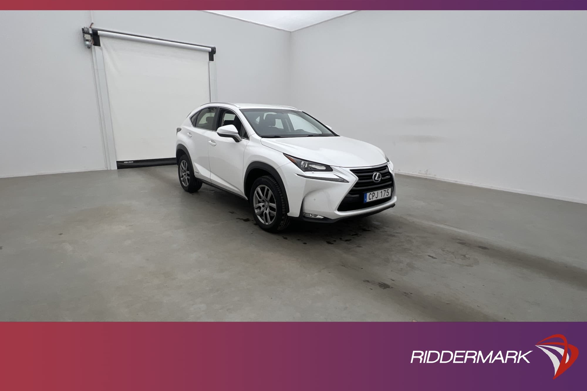 Lexus NX 300h AWD 197hk Comfort Kamera Navi Farthållare