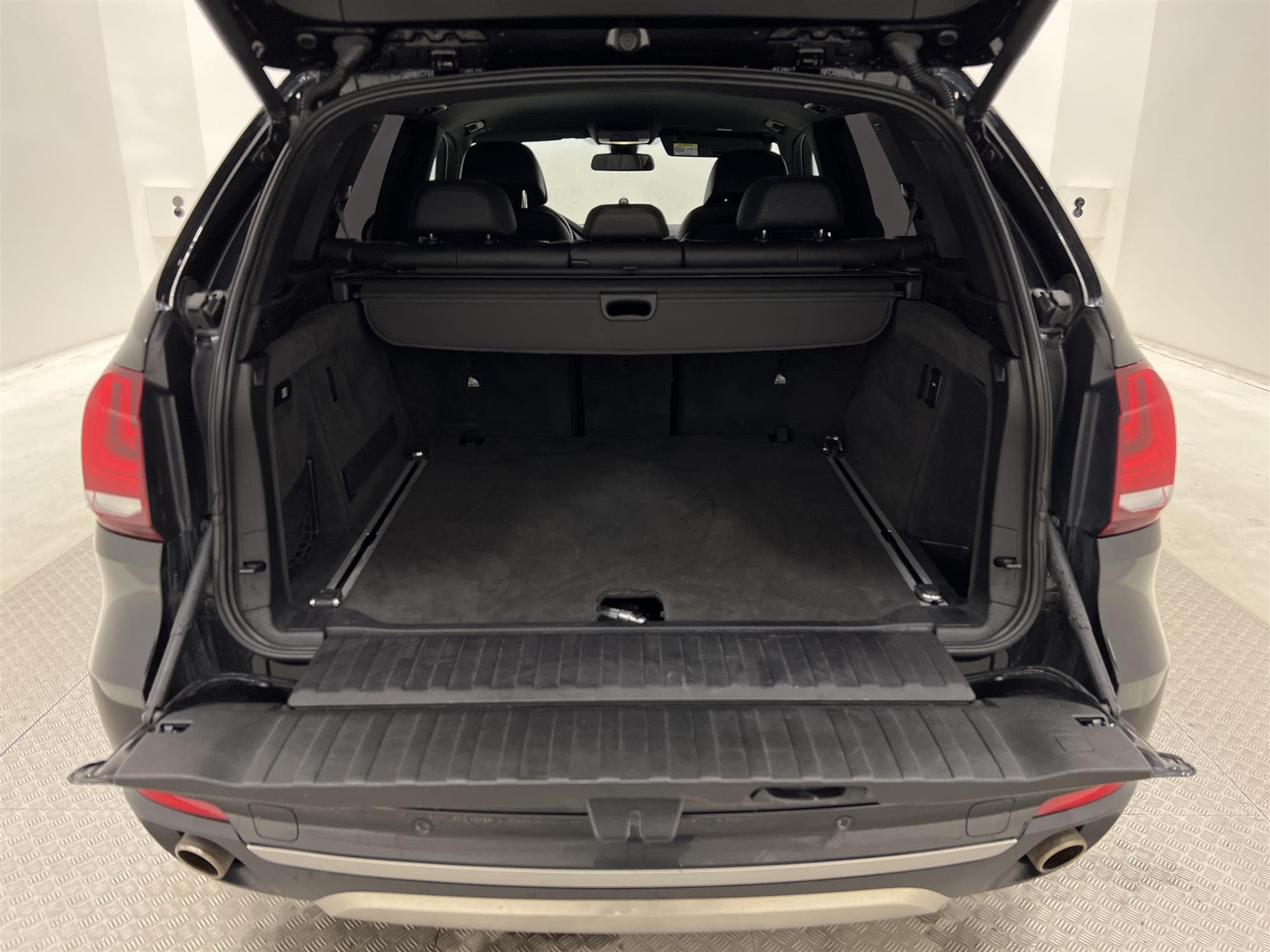 BMW X5 xDrive30d Steptronic 258hk Navi H/K Dragrok D-Värm