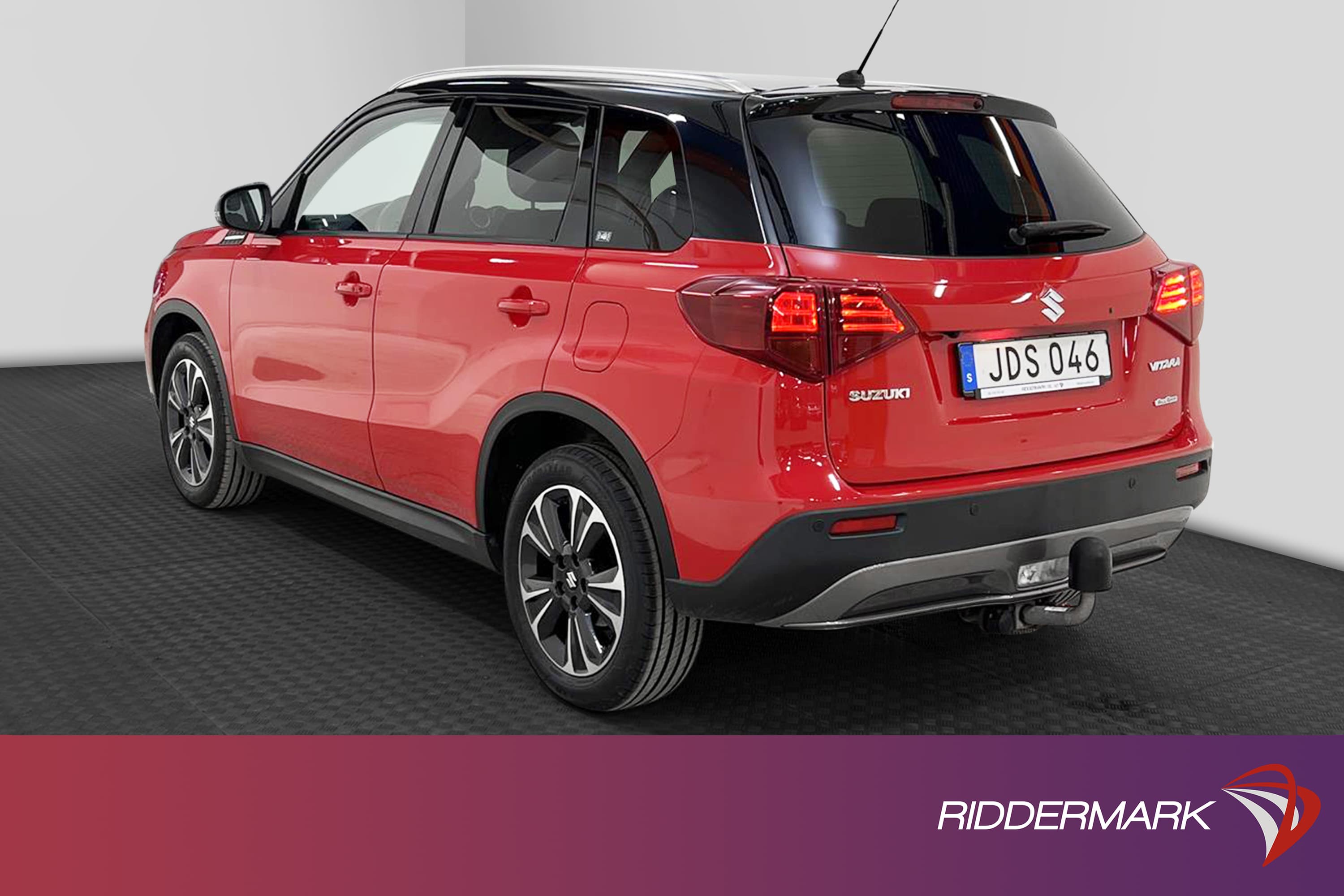Suzuki Vitara 1.4 AllGrip 140hk Panorama Navigator B-Kamera