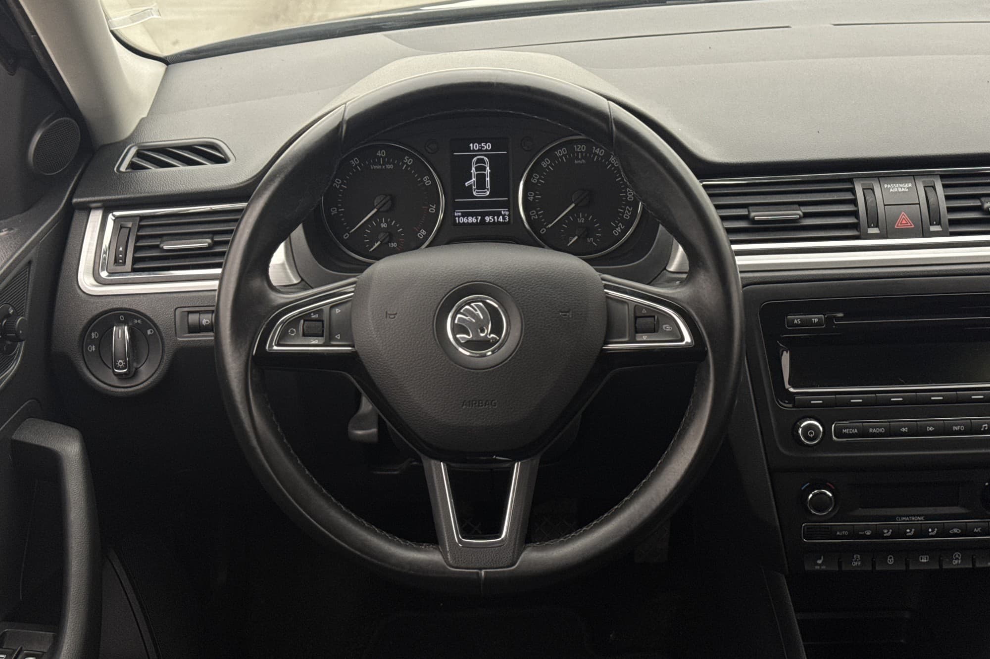 Skoda Rapid Spaceback TSI 105hk Elegance M-Värmare Sensorer