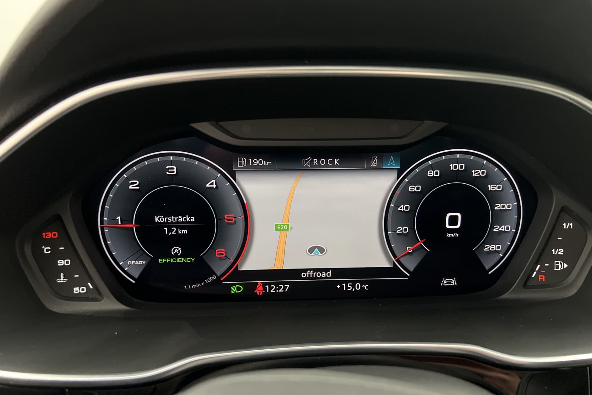 Audi Q3 35 TDI Quattro 150hk S Line Cockpit Dragkrok Pano